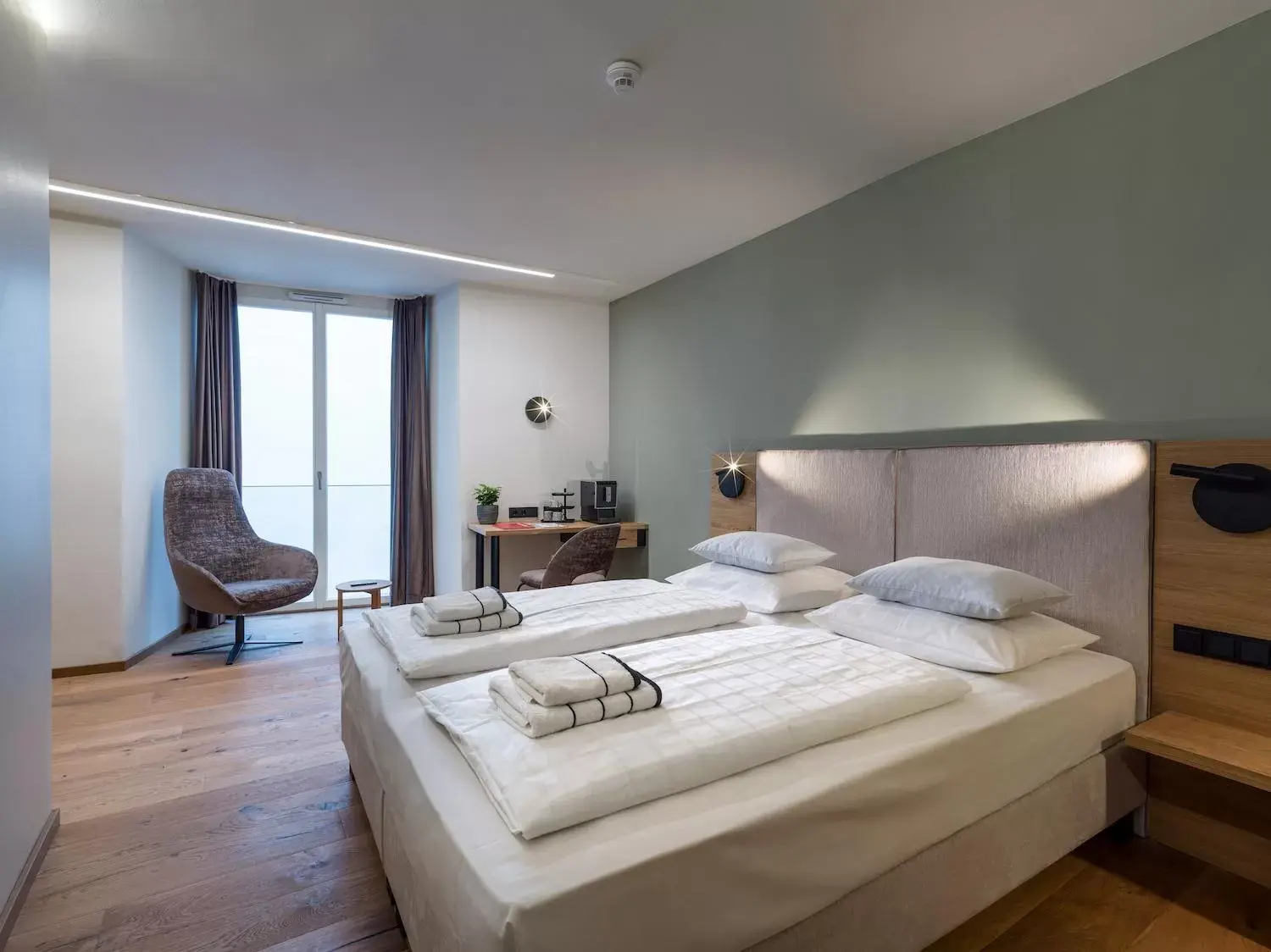 Economy Double Room in Platzhirsch Kufstein Economy Double Room in Platzhirsch Kufstein