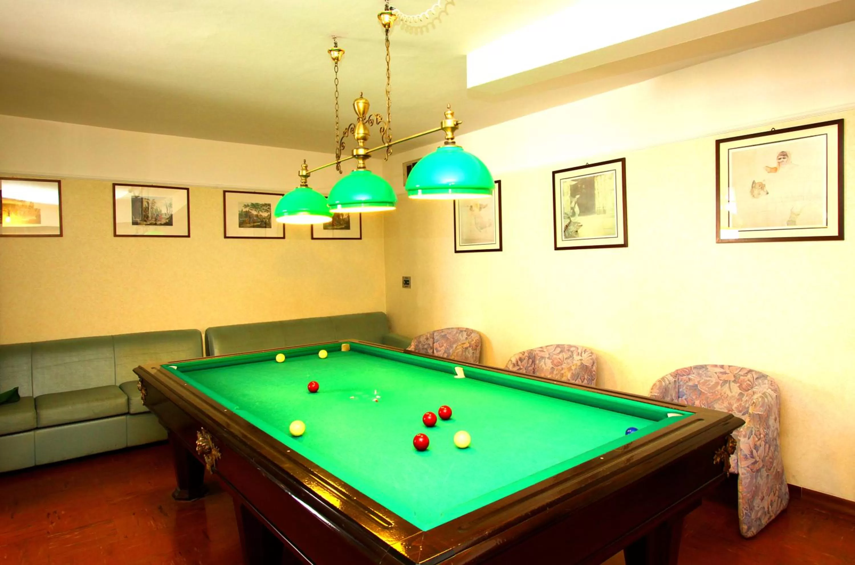 Billiard in Hotel Garden Terni