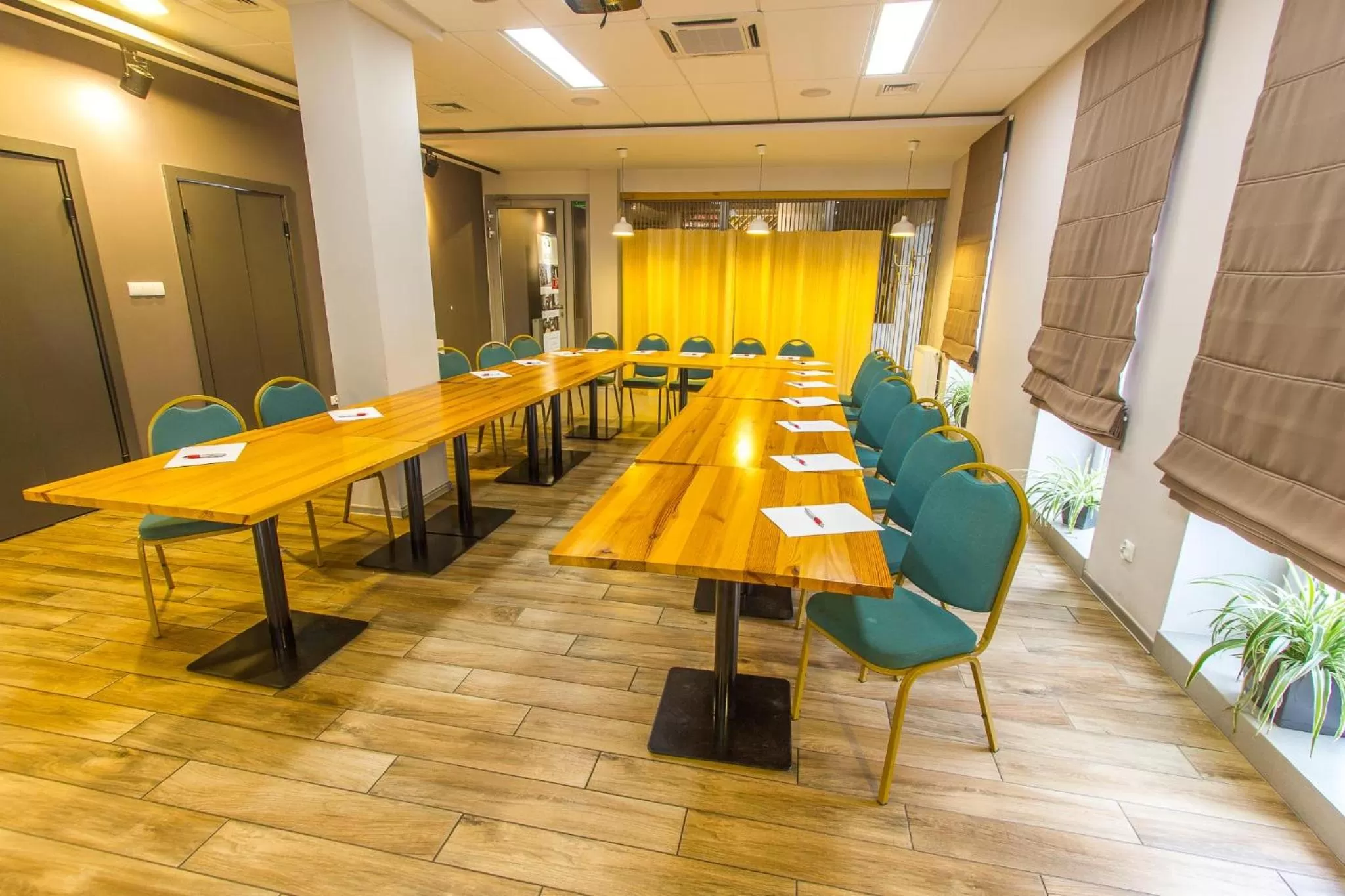 Meeting/conference room in Hotel Platan