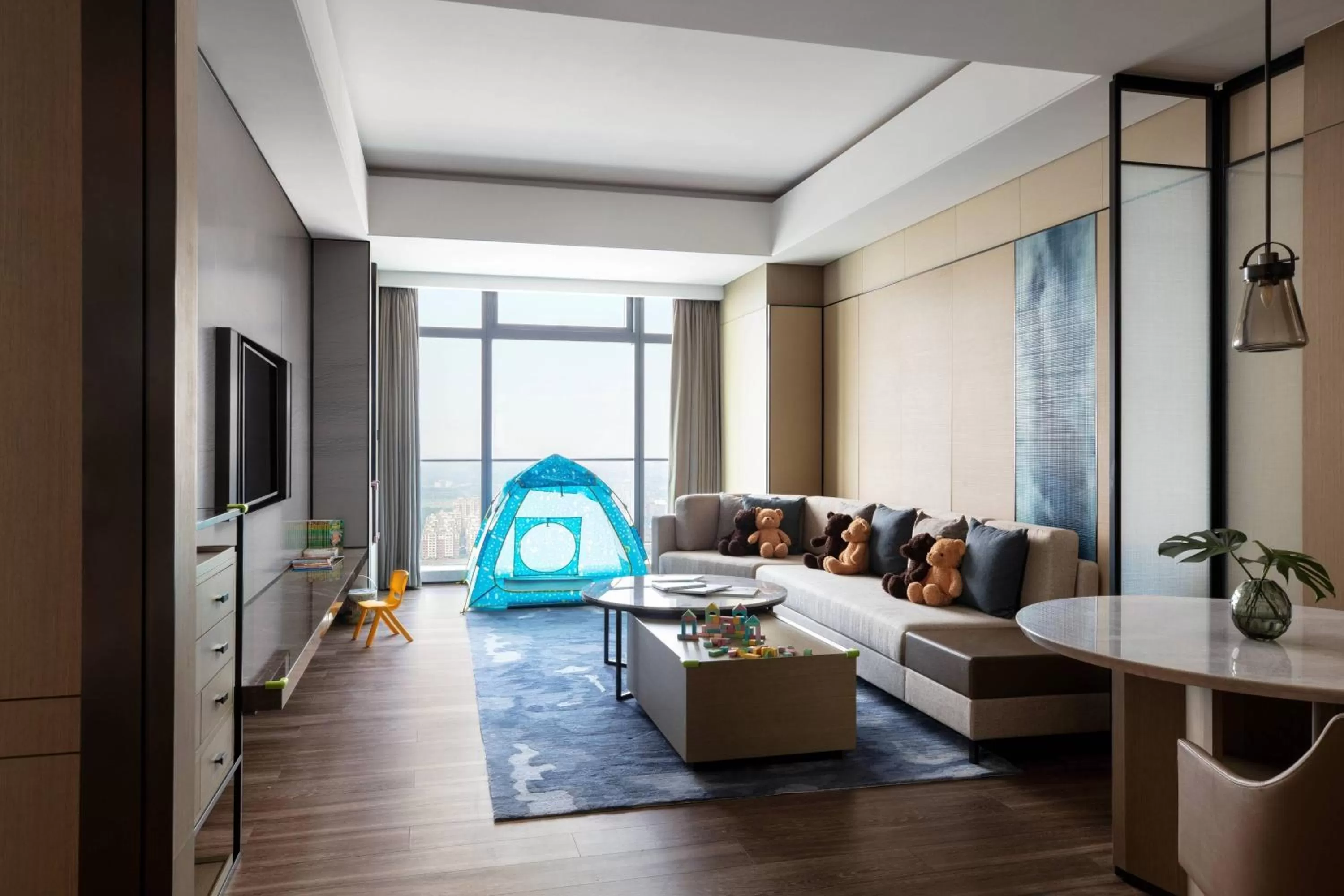 Photo of the whole room in Zhangjiagang Marriott Hotel