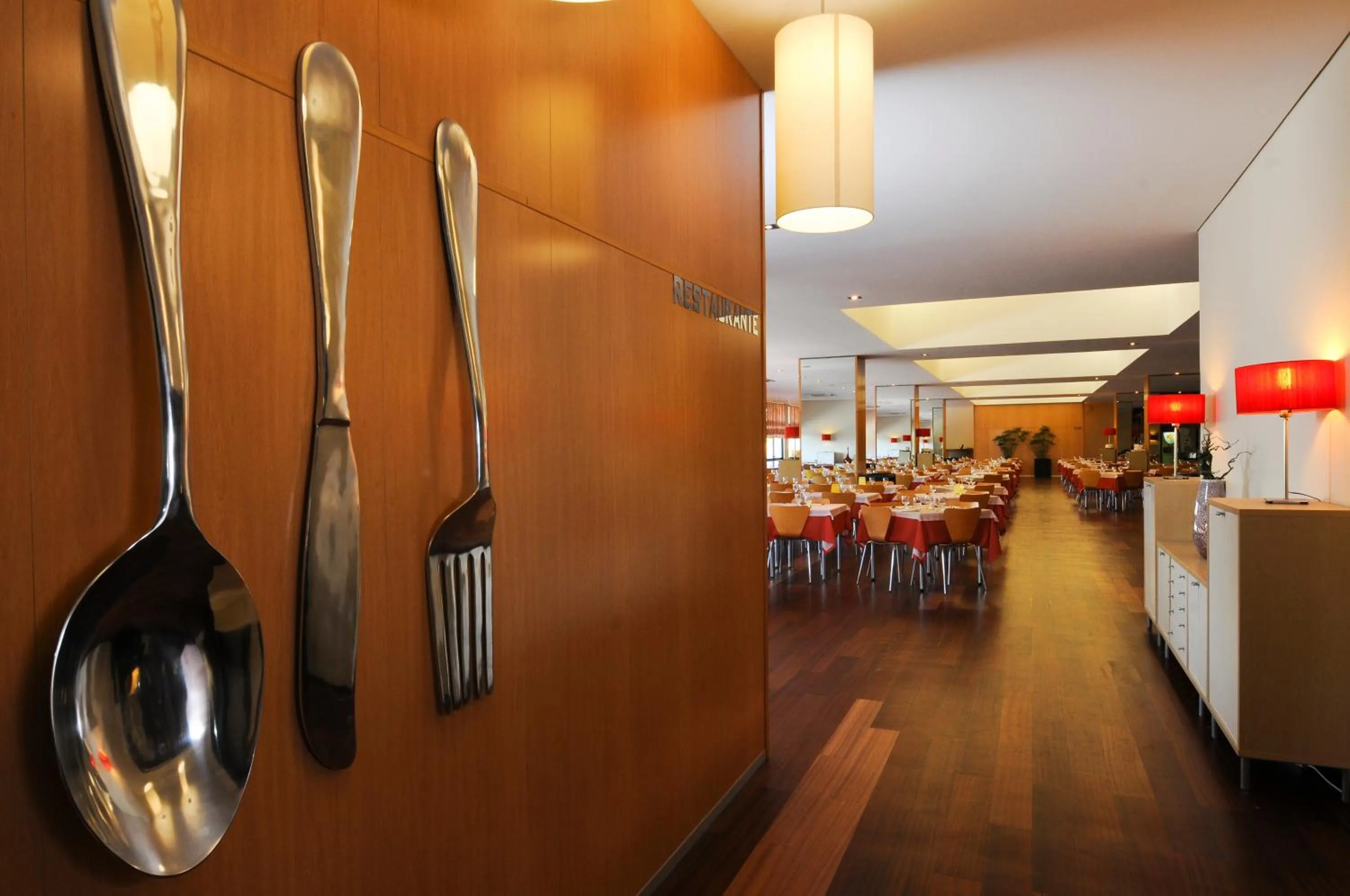 Restaurant/places to eat in INATEL Albufeira