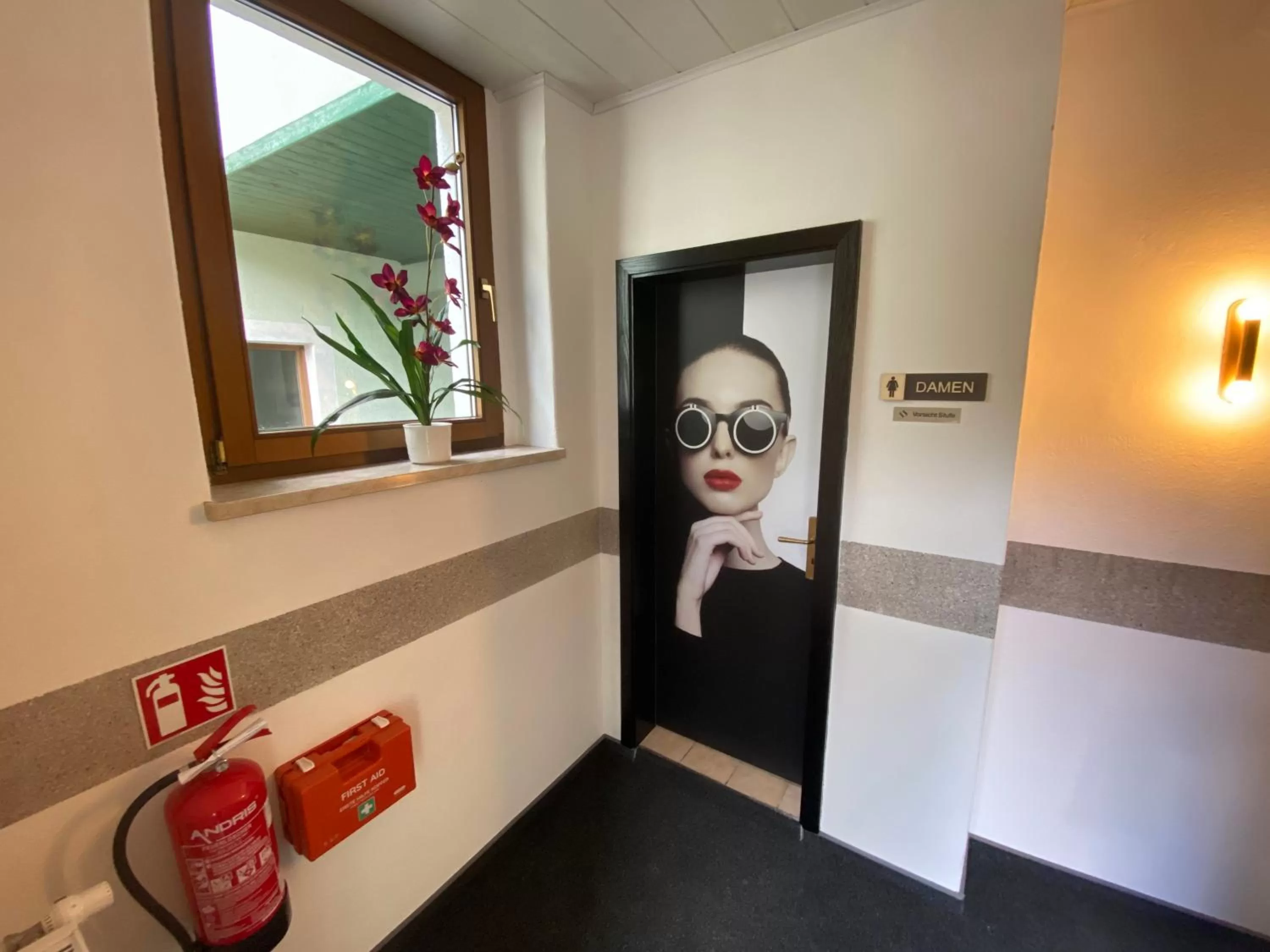 Toilet in Hotel Bielatal