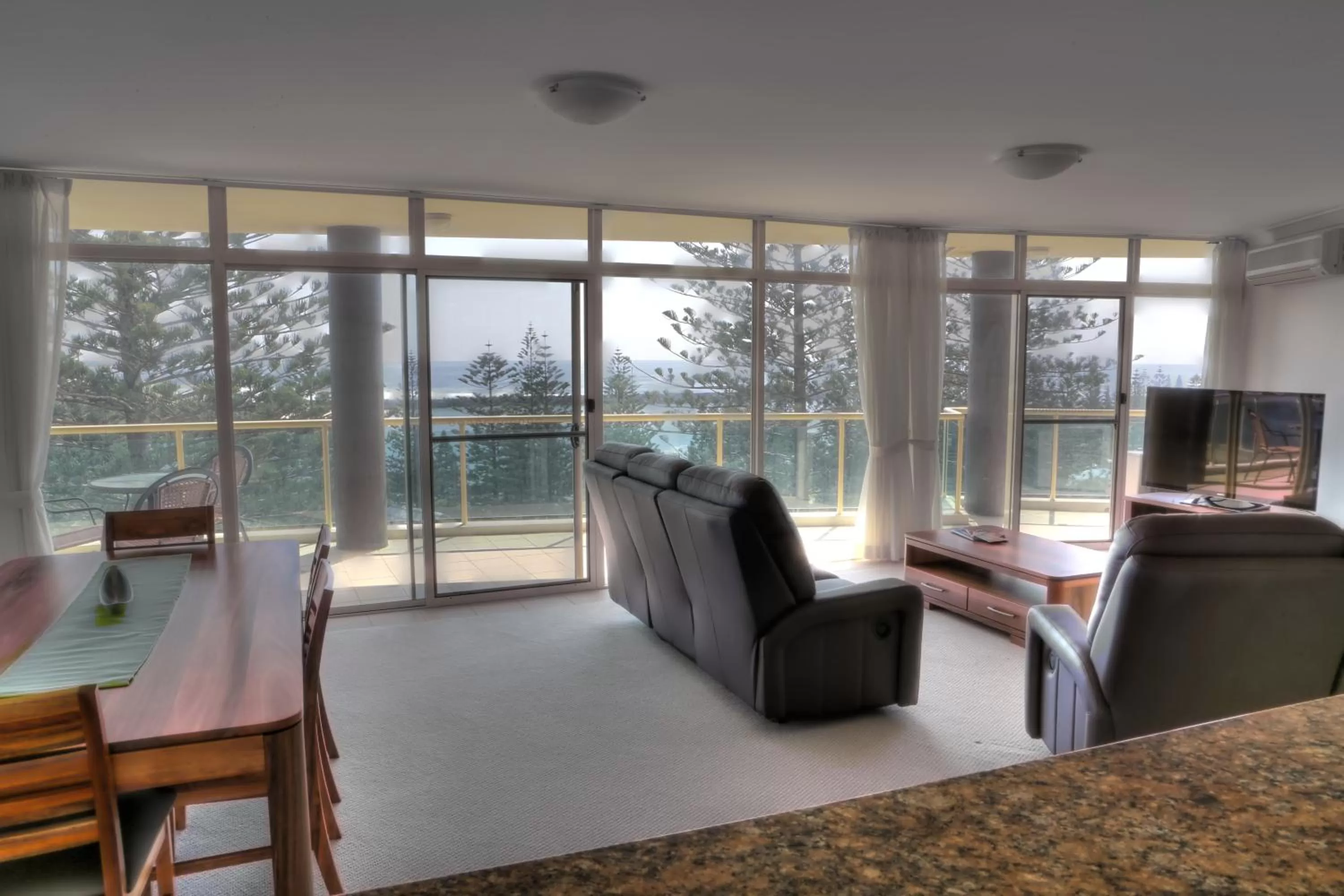 Living room in Northpoint Apartments