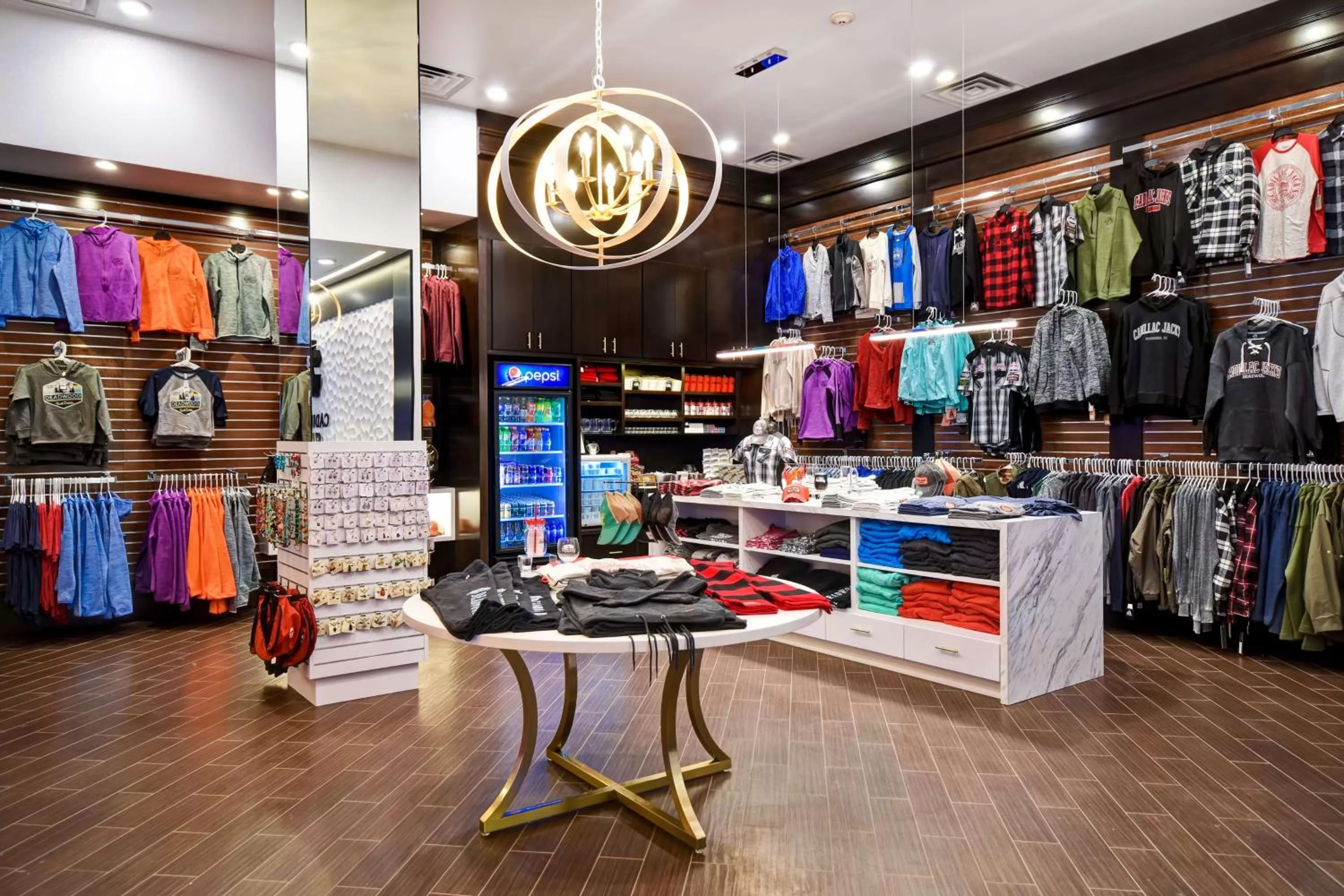 On-site shops in DoubleTree by Hilton Deadwood at Cadillac Jack's
