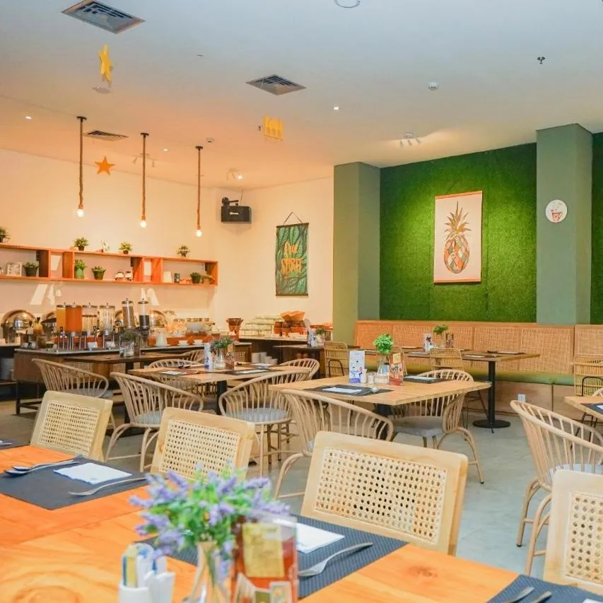 Radja Art and Boutique Hotel Simpang Lima