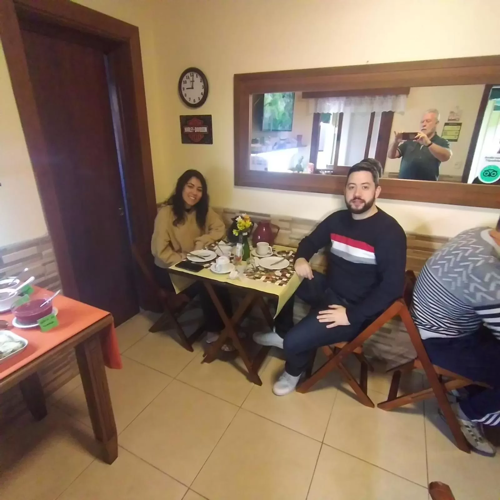 Continental breakfast in Pousada Green House by Conrado Vitali