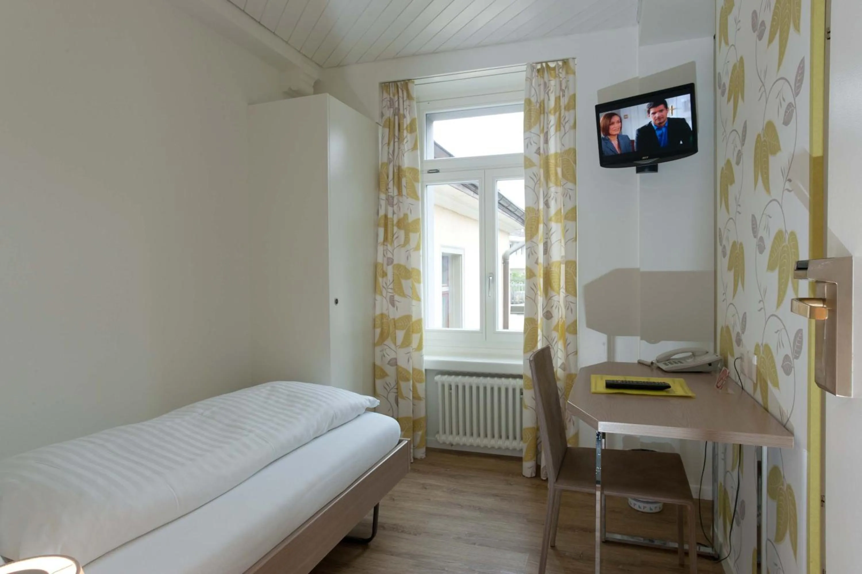 Photo of the whole room in Hotel Vadian Garni