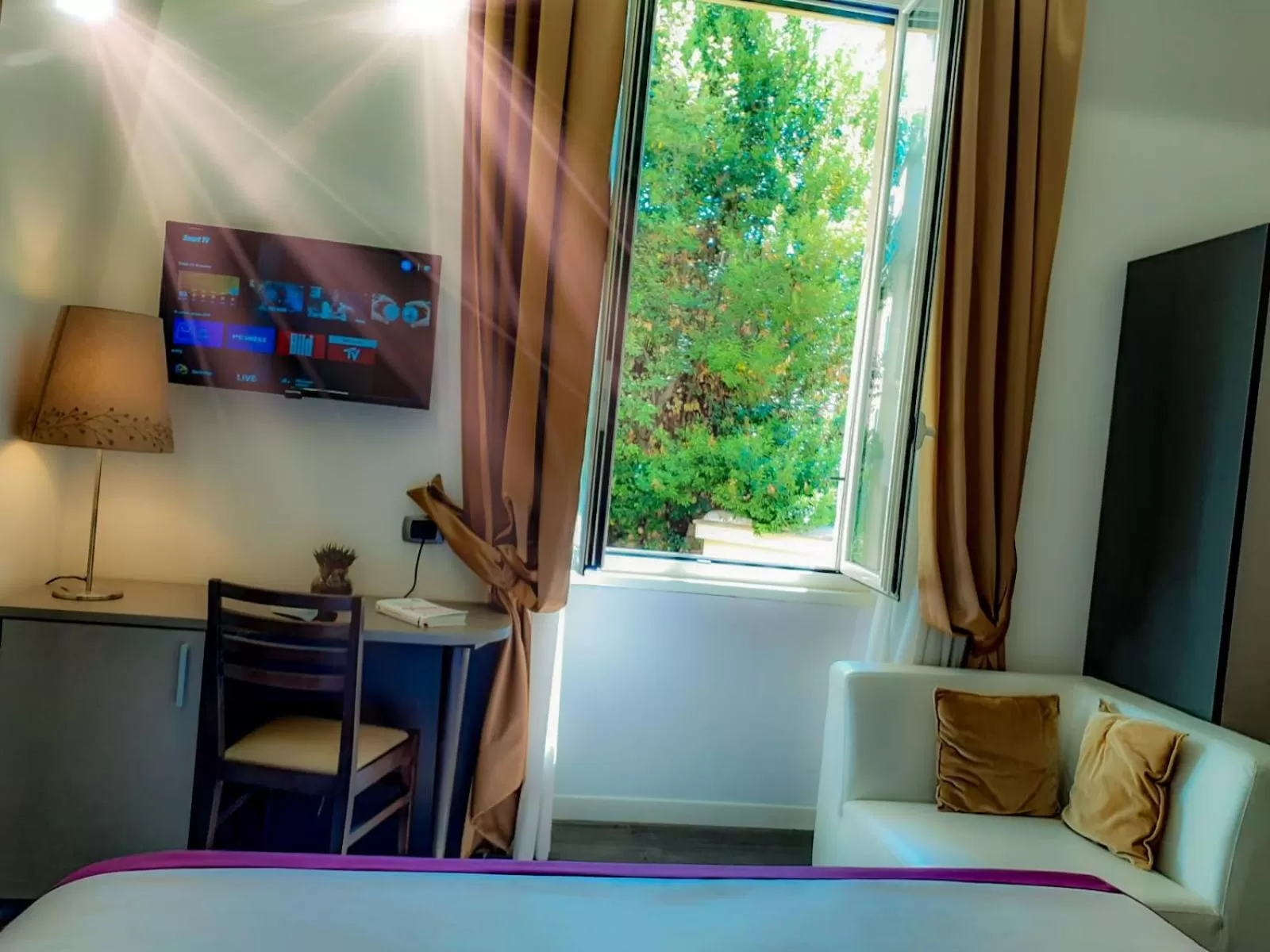 Bed in Aventino Guest House