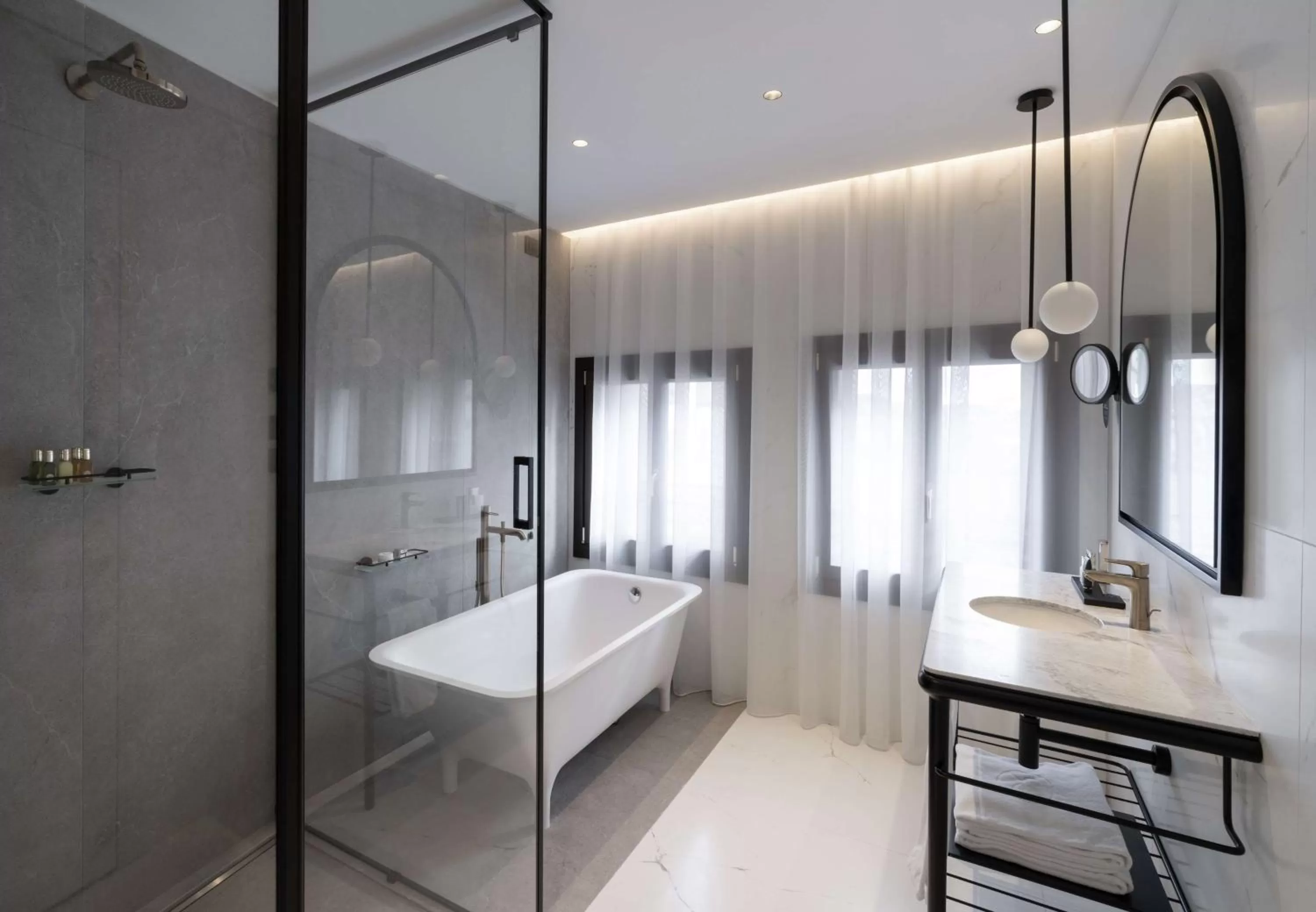 Bathroom, Bed in Radisson Collection Hotel, Palazzo Nani Venice