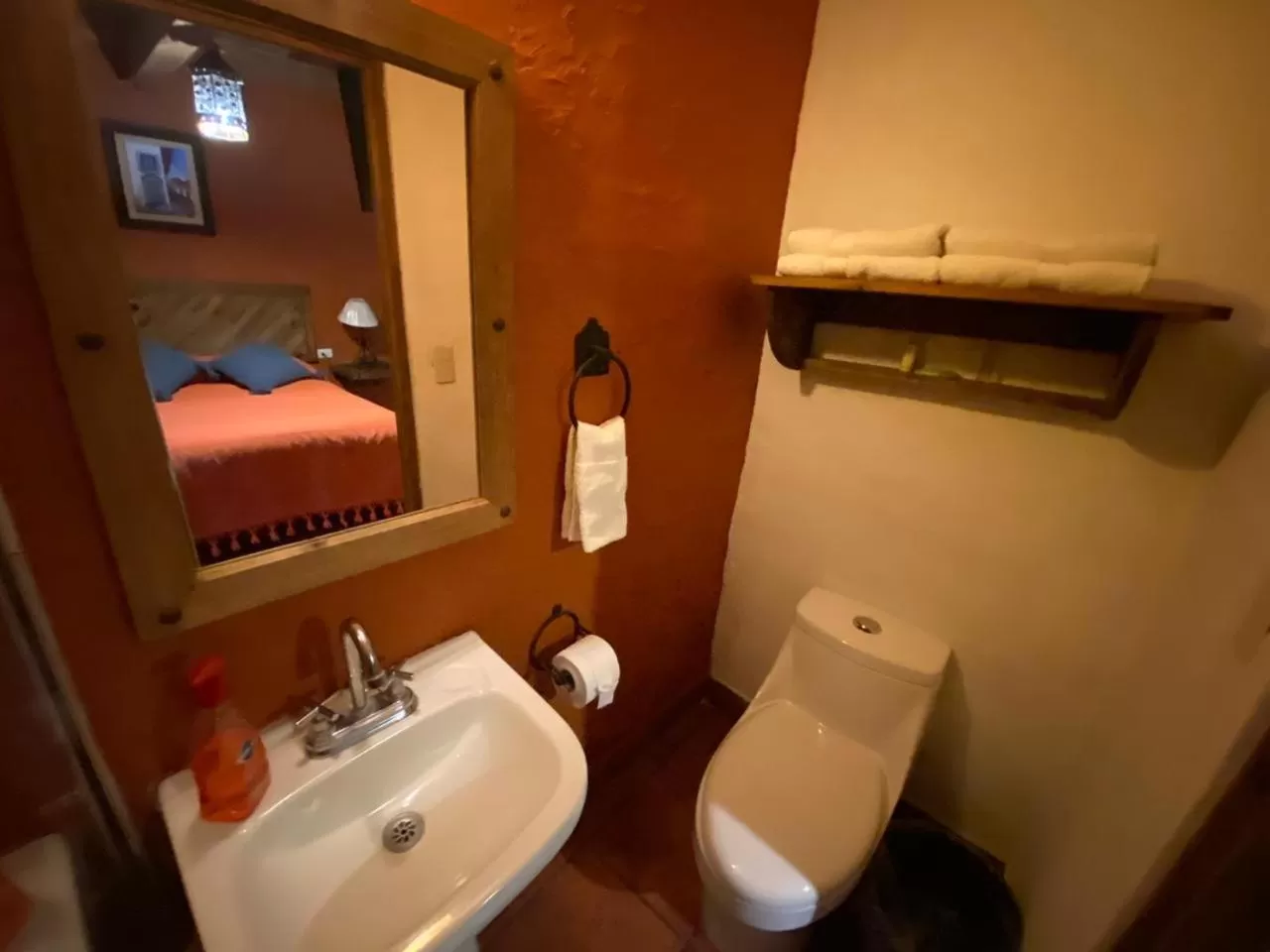 Bathroom, Bed in Hotel Mi Pueblito Tapalpa