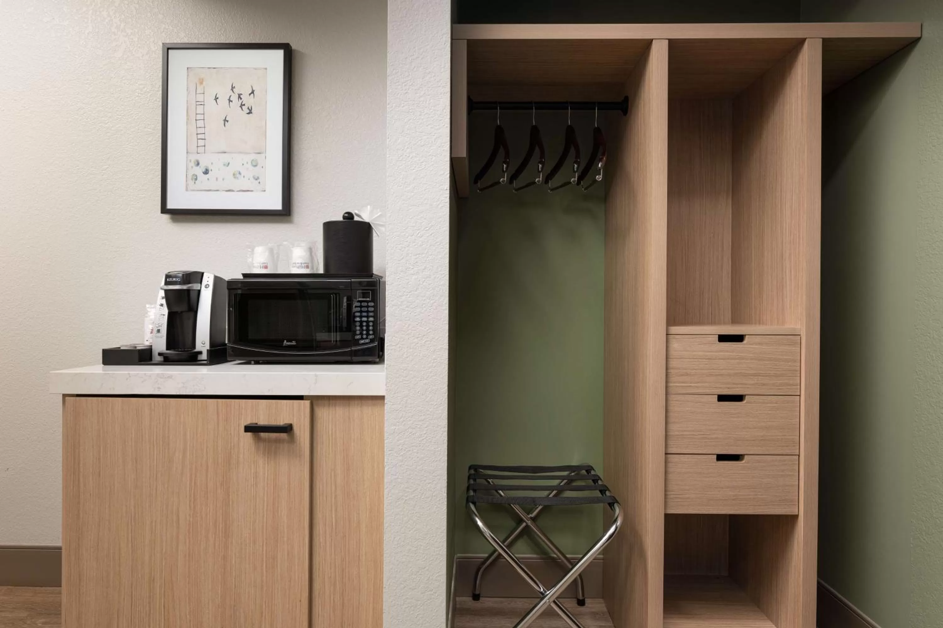 Photo of the whole room in Hilton Garden Inn Nashville/Franklin-Cool Springs