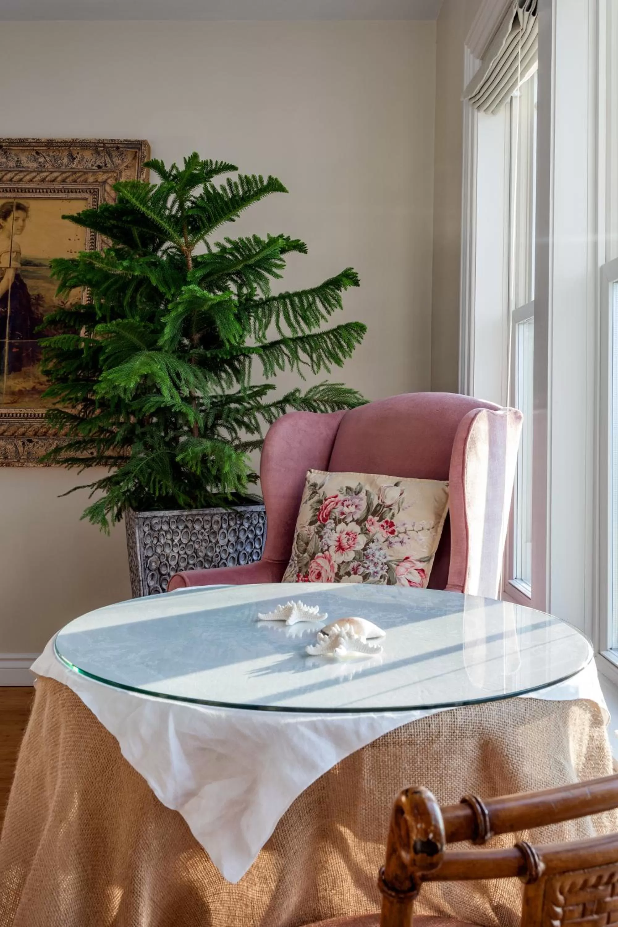 Living room, Seating Area in Avonlea