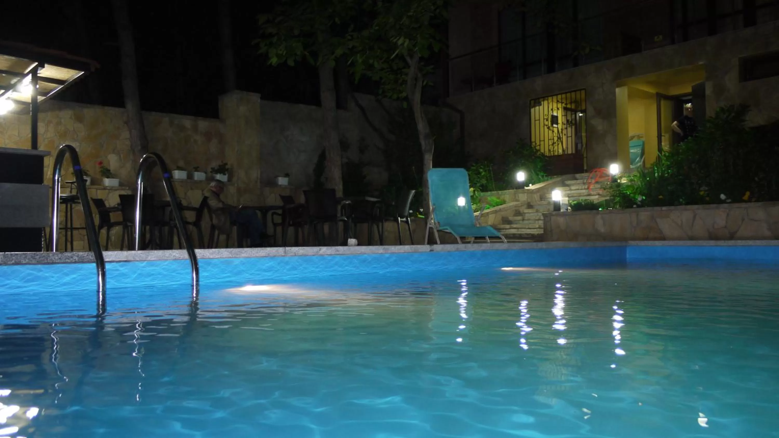 Garden, Swimming Pool in Sani Hotel