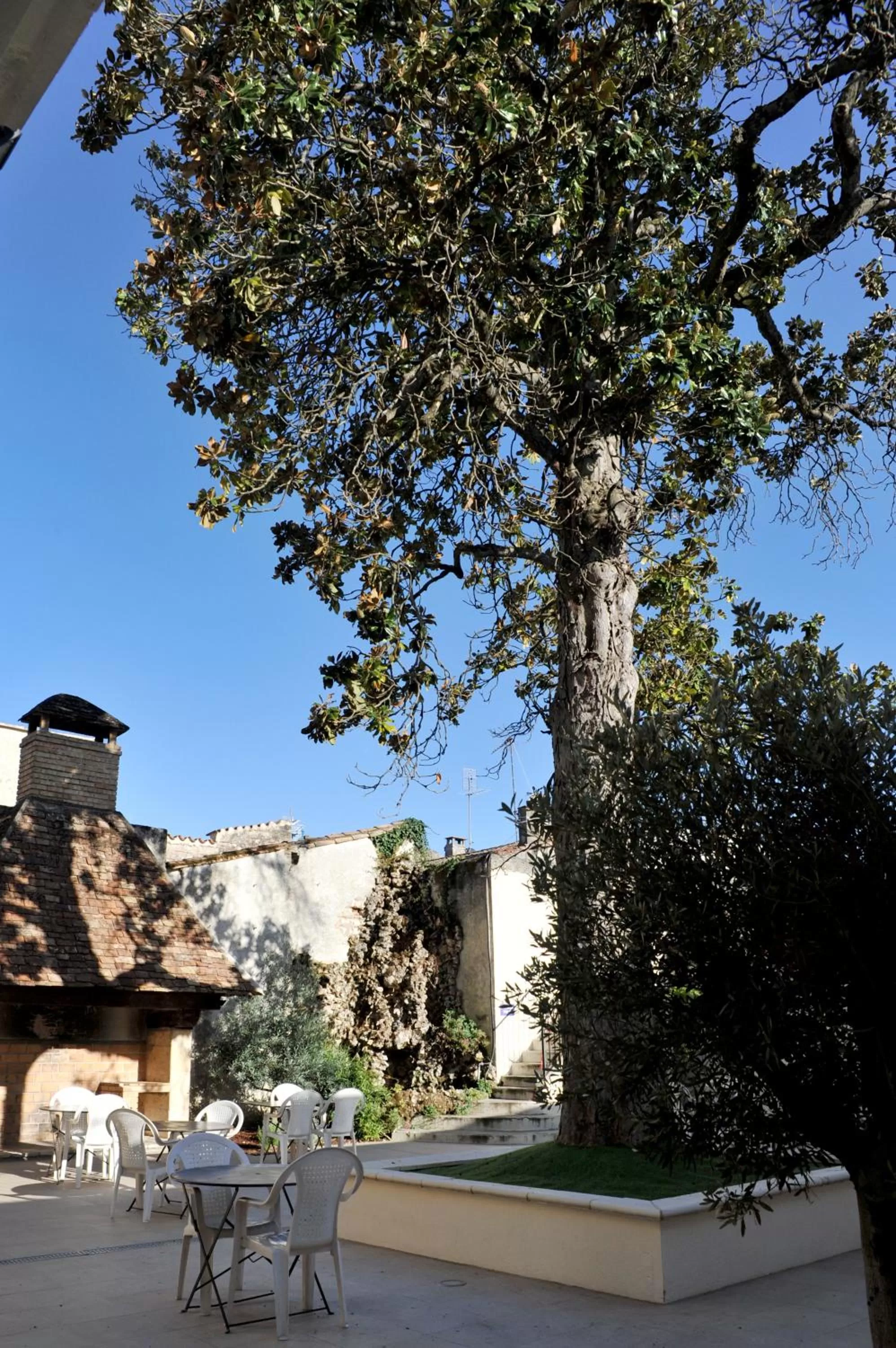 Property building in Grand Hôtel