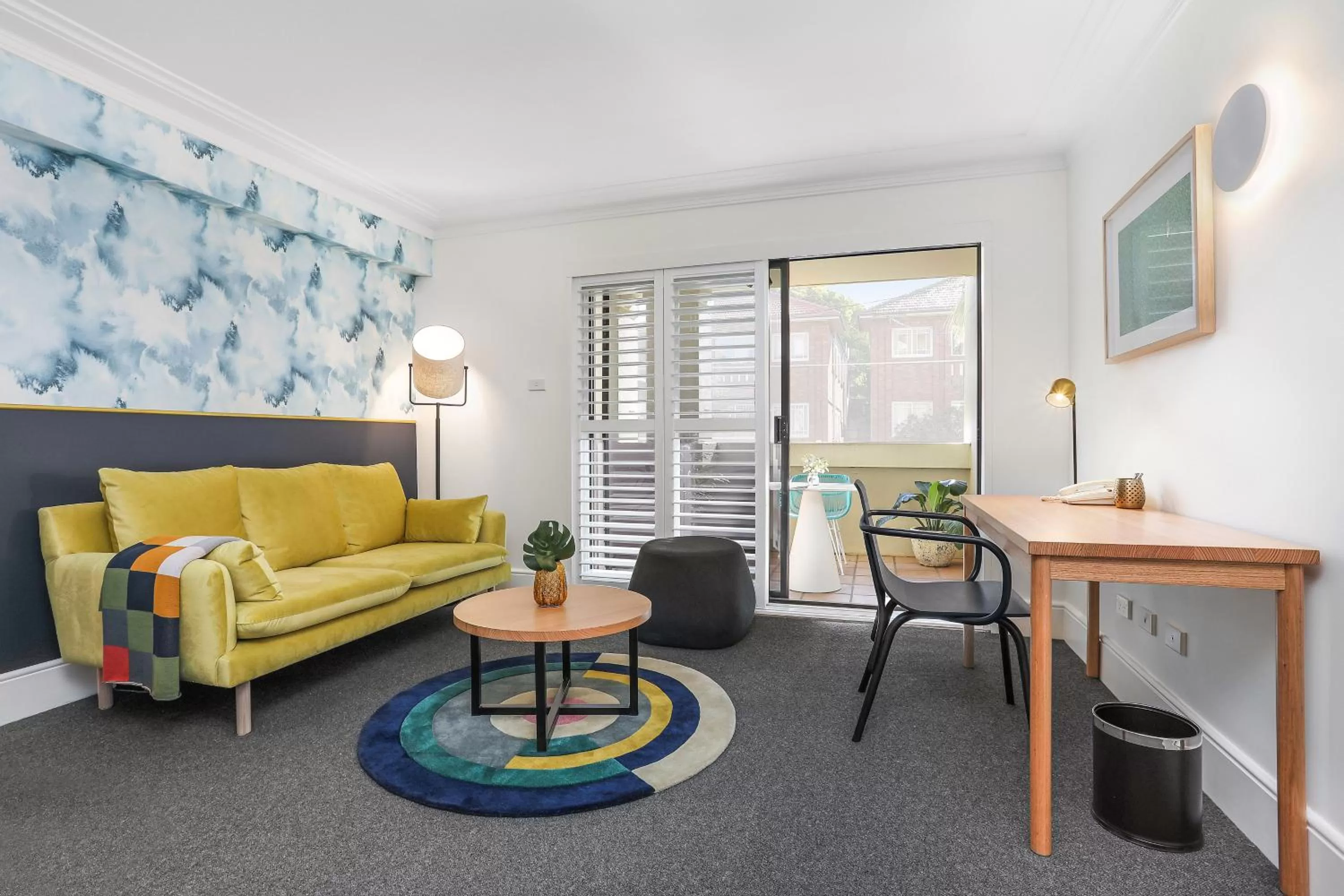 Quiet street view in Coogee Bay Boutique Hotel