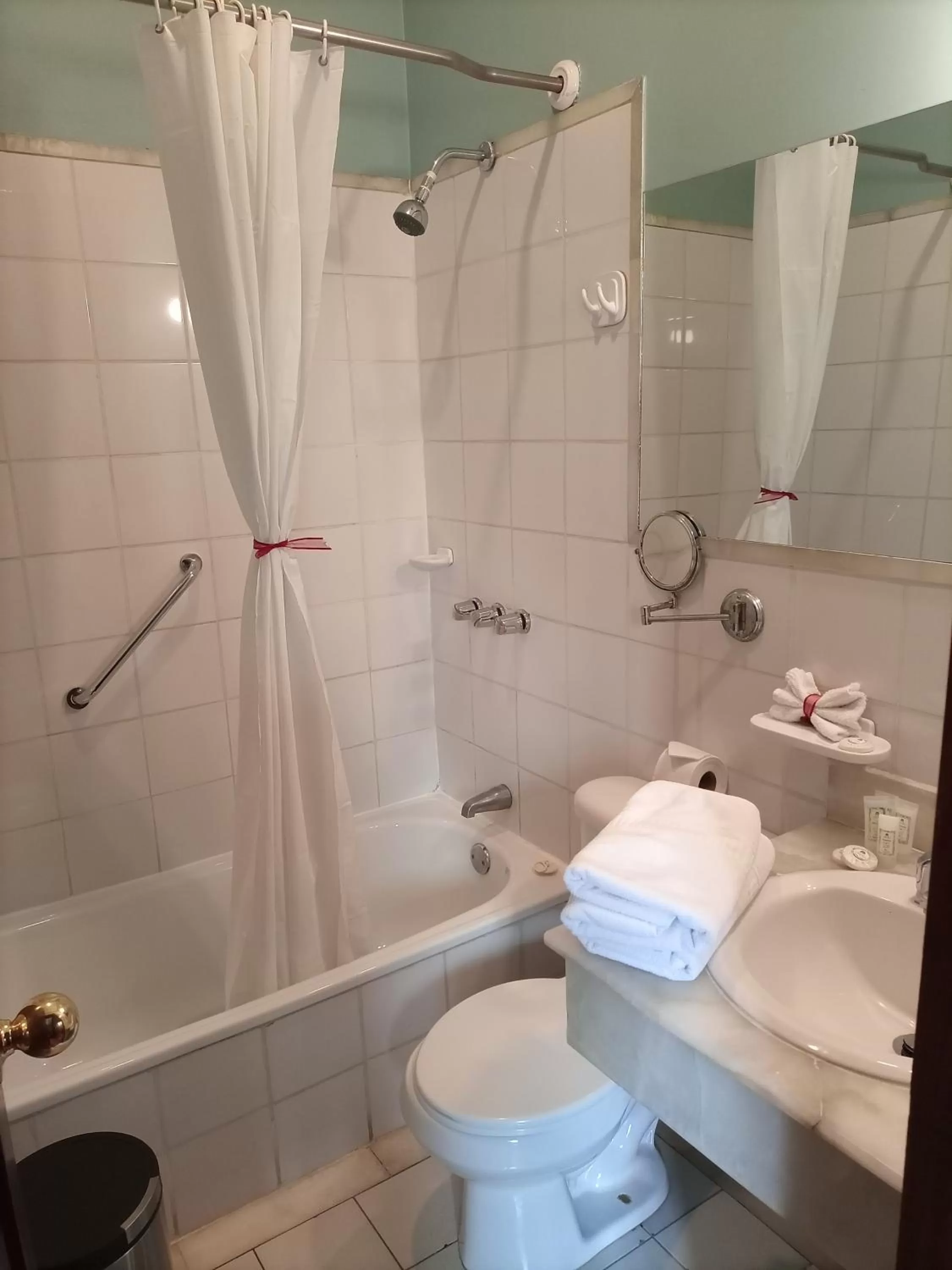 Bathroom in Hotel Victoria