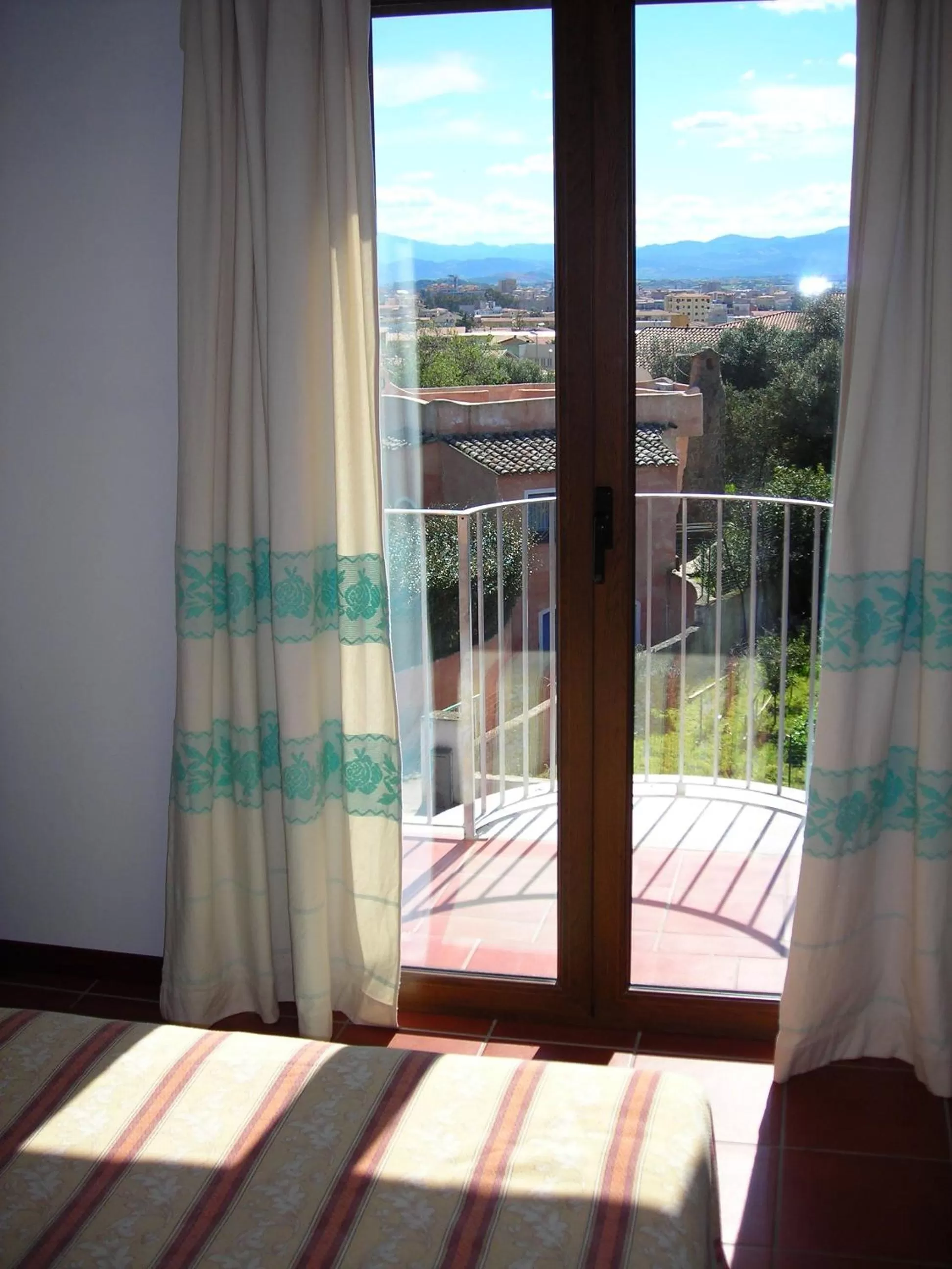 Day, Bed in Bed & Breakfast Dessole