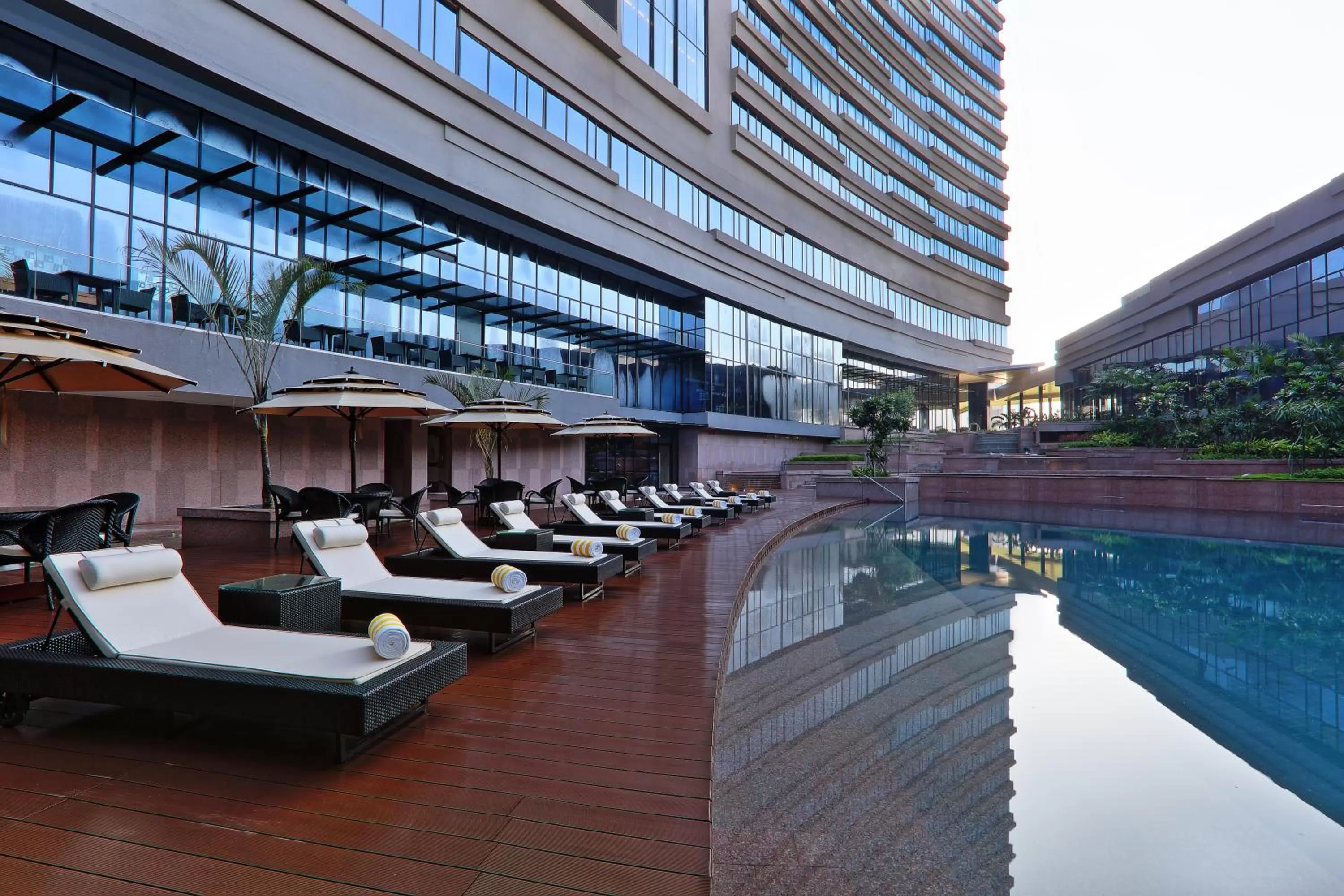 Swimming pool in Novotel Kolkata Hotel and Residences