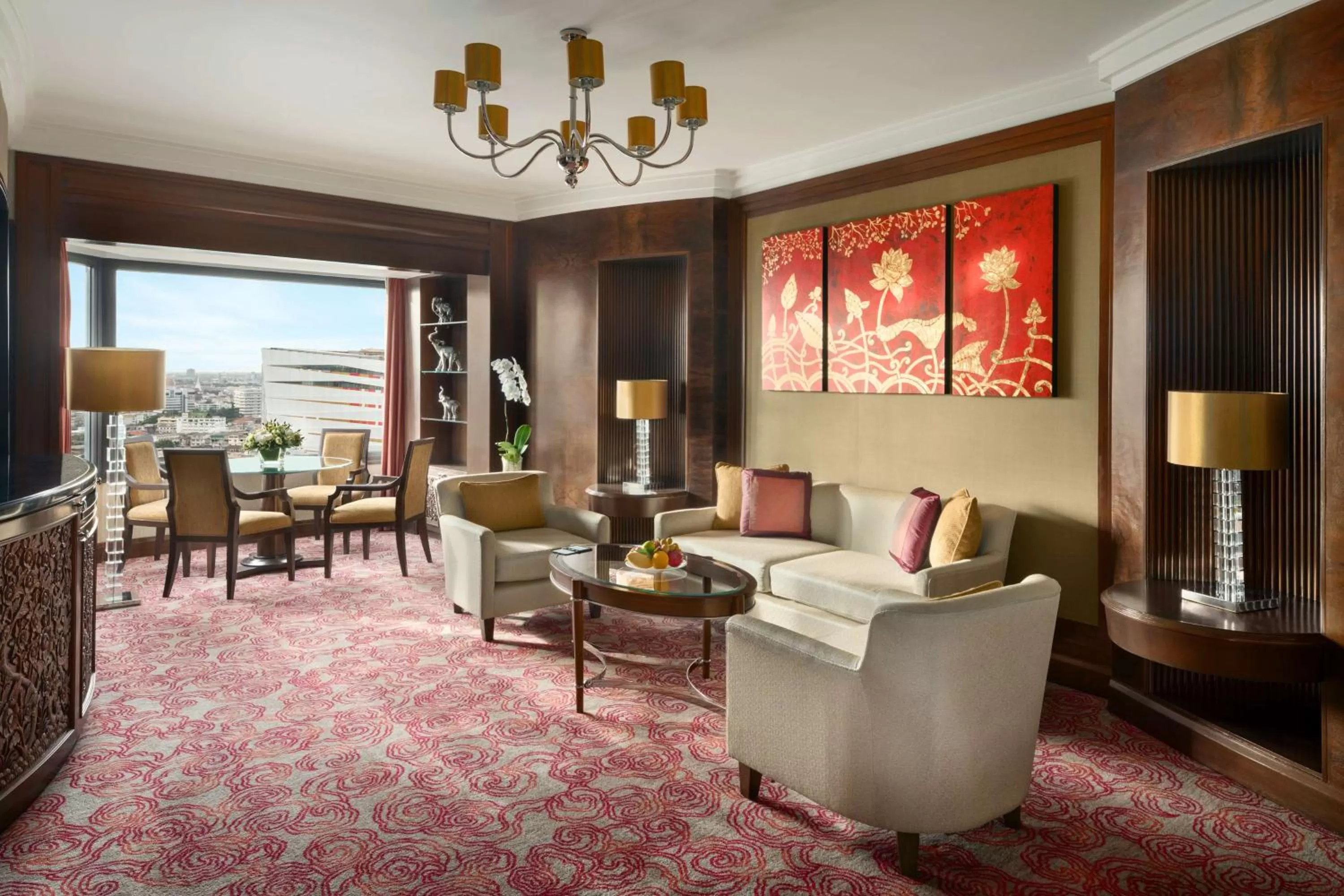 Living room in Shangri-La Bangkok