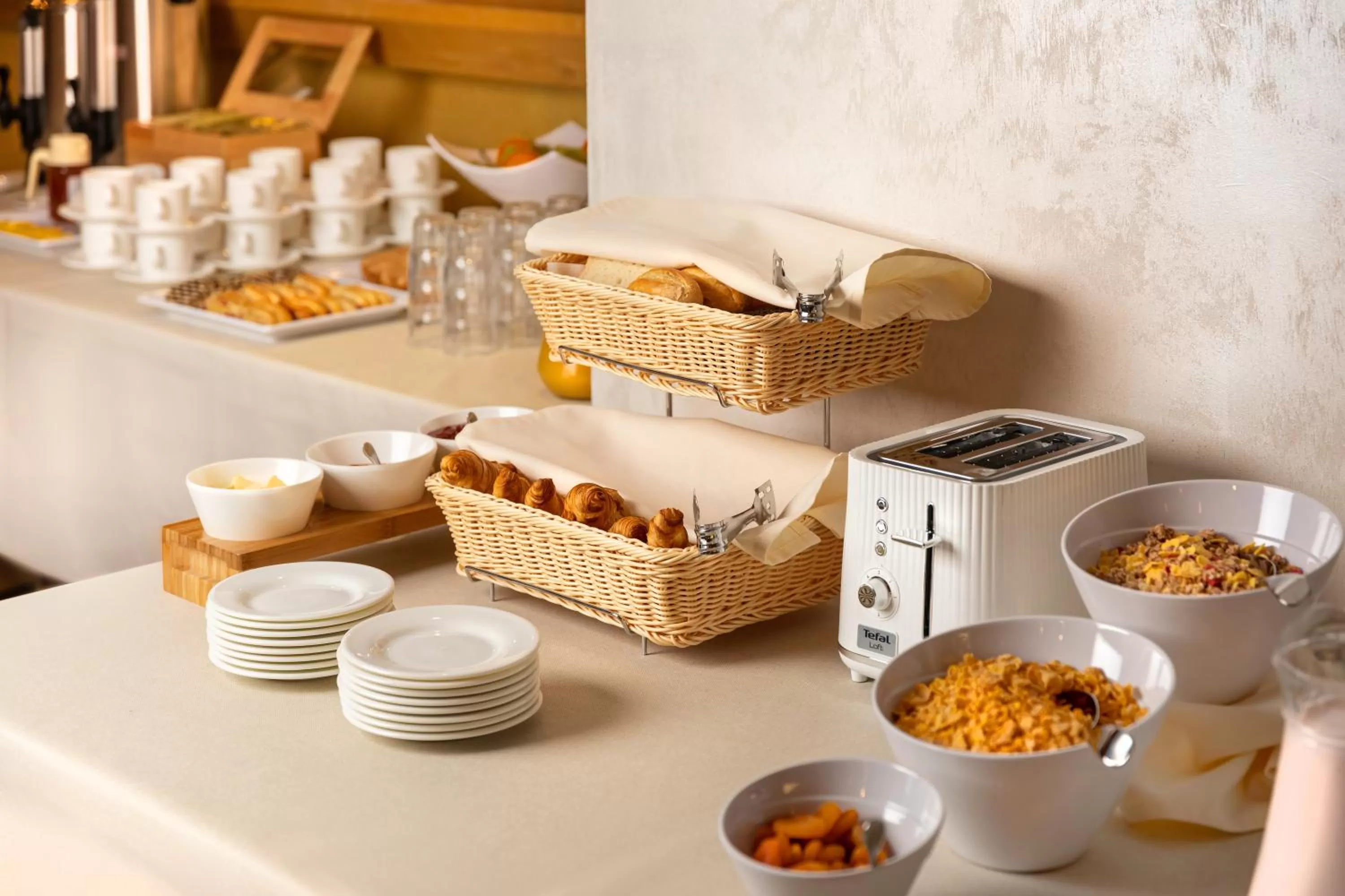 Restaurant/places to eat, Breakfast in U11 Hotel