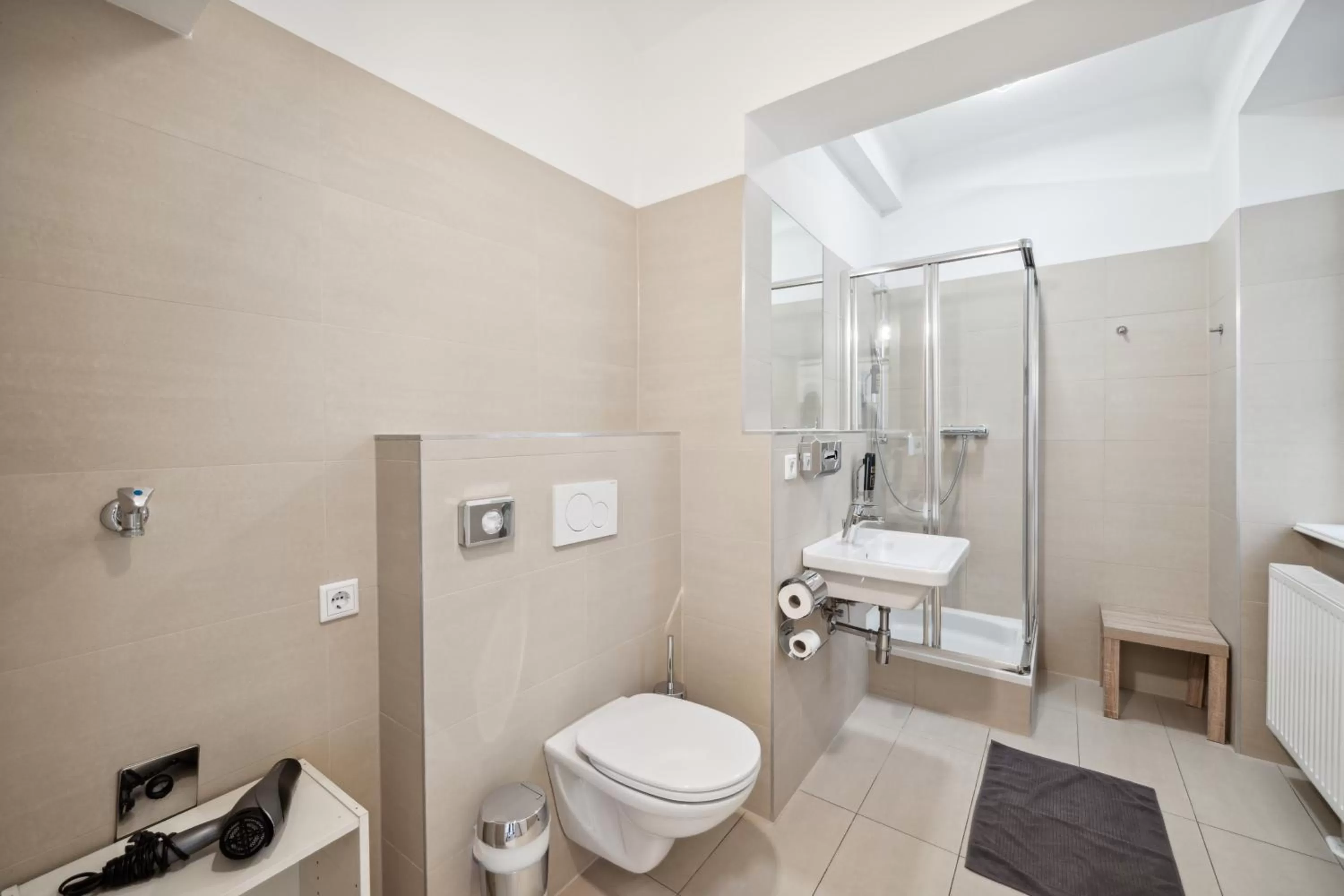 Shower, Bathroom in Florian's apartments in Mariahilf Vienna