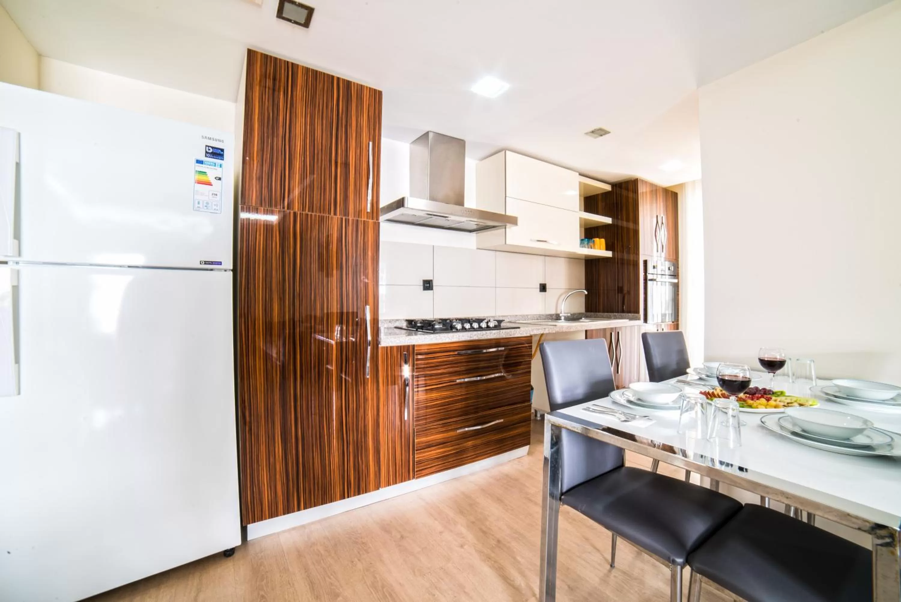kitchen in Flamingo Residence