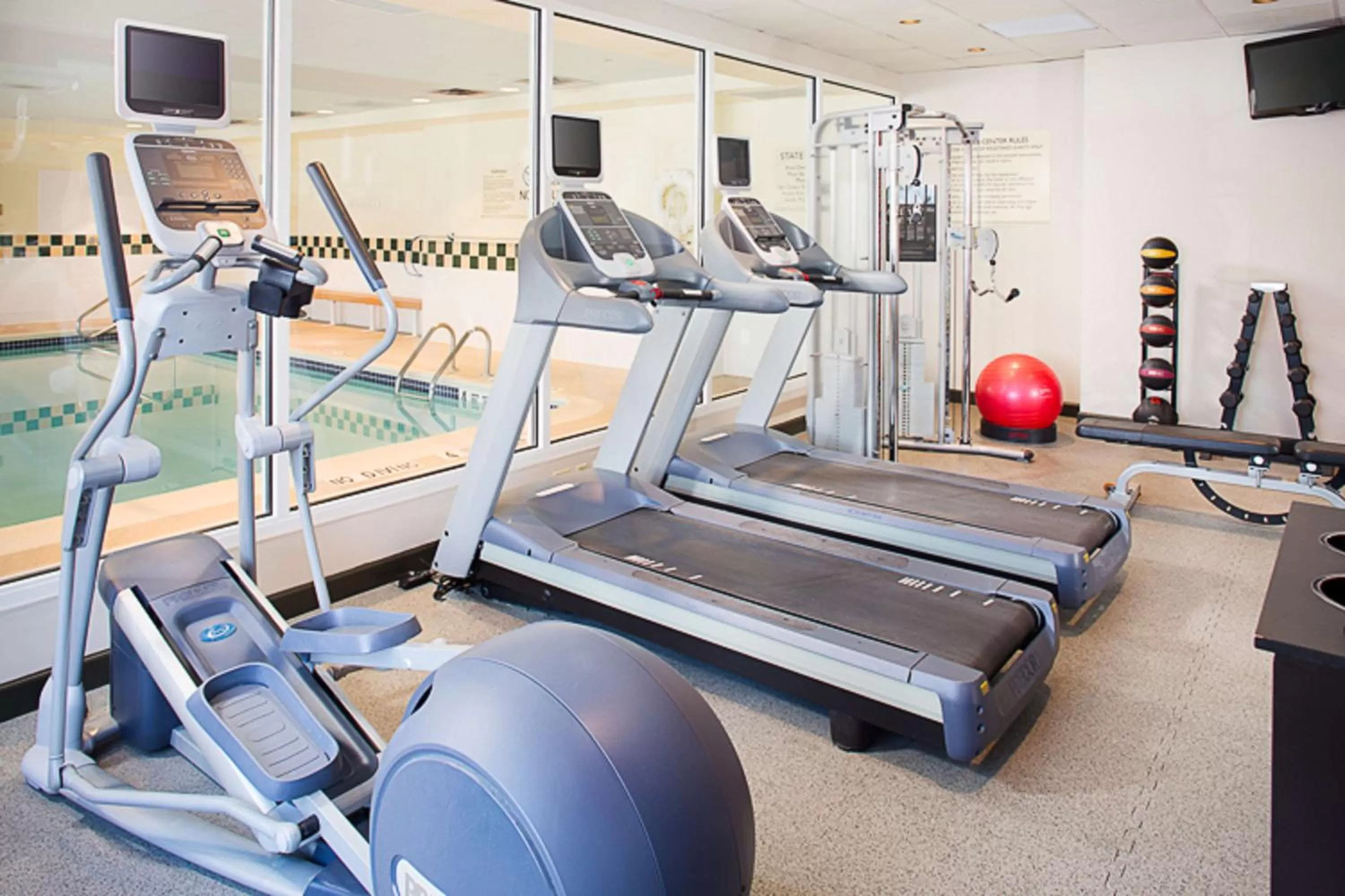 Fitness centre/facilities in Hilton Garden Inn Albany Airport