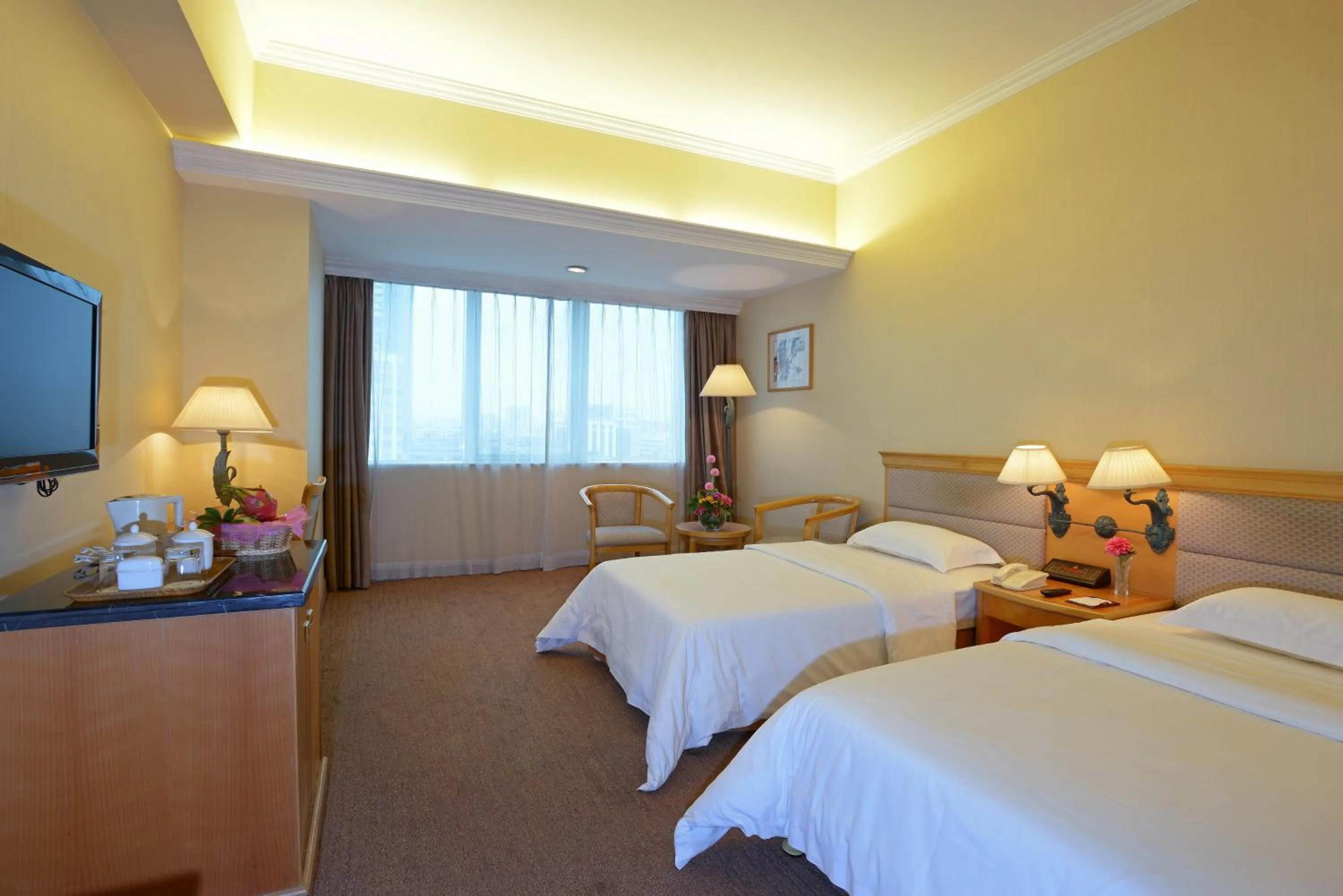 Bed in Guangzhou New Century Hotel