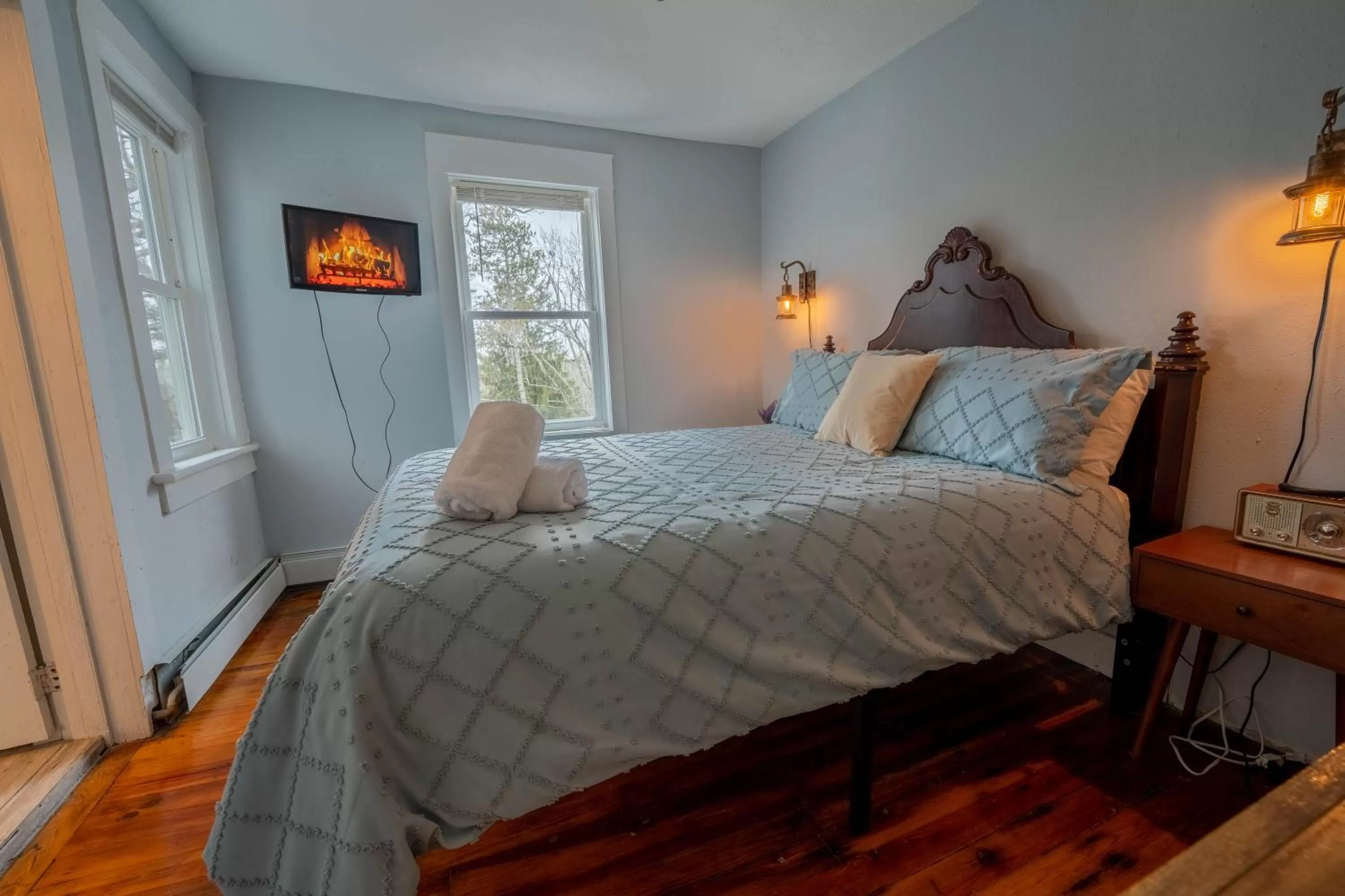 Photo of the whole room, Bed in Pump House Inn & Spa