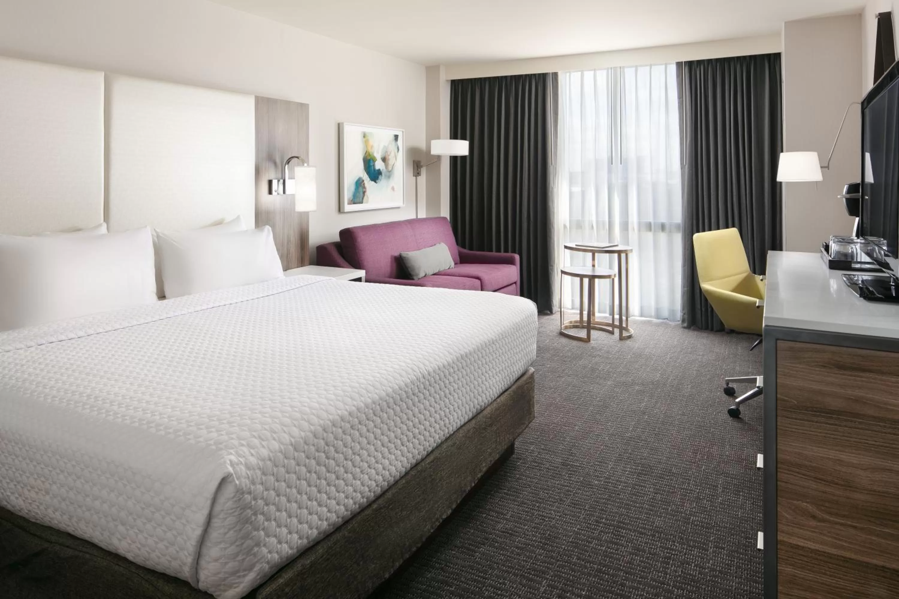 Photo of the whole room, Bed in Crowne Plaza Houston Med Ctr-Galleria Area by IHG