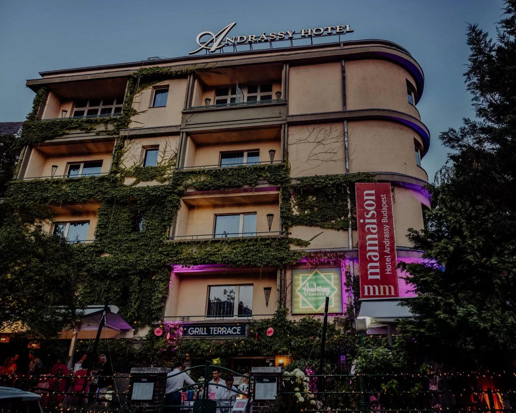 Restaurant/places to eat in Mamaison Hotel Andrassy Budapest