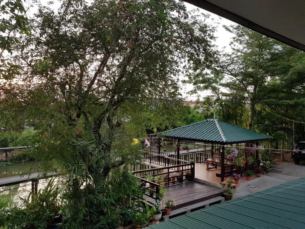 Songthai Suvarnabhumi