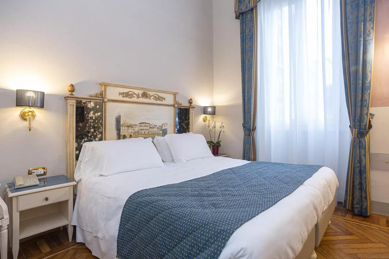 Photo of the whole room, Bed in Hotel Donatello