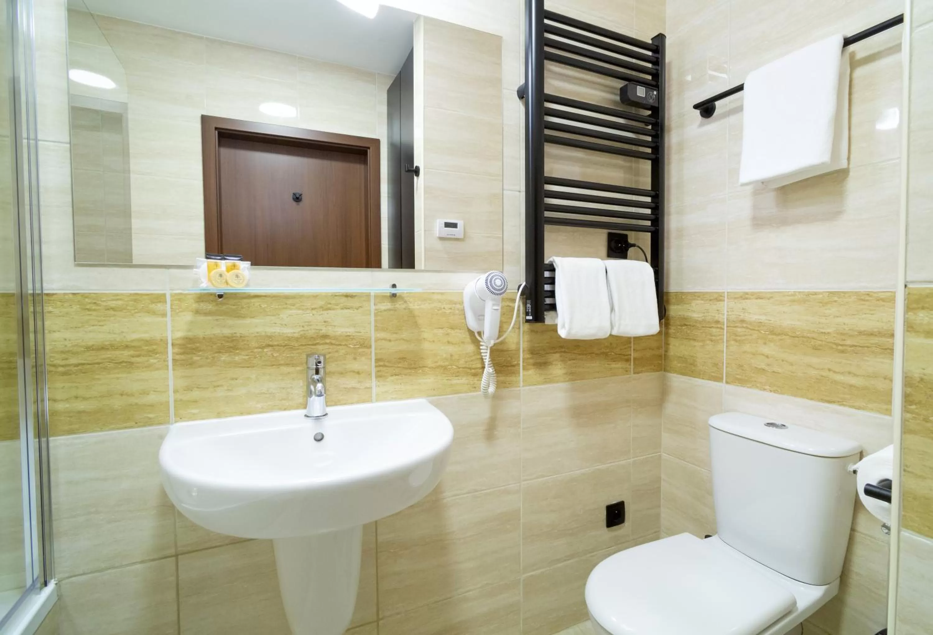 Bathroom in Warsaw Apartments - Apartamenty Wilanów