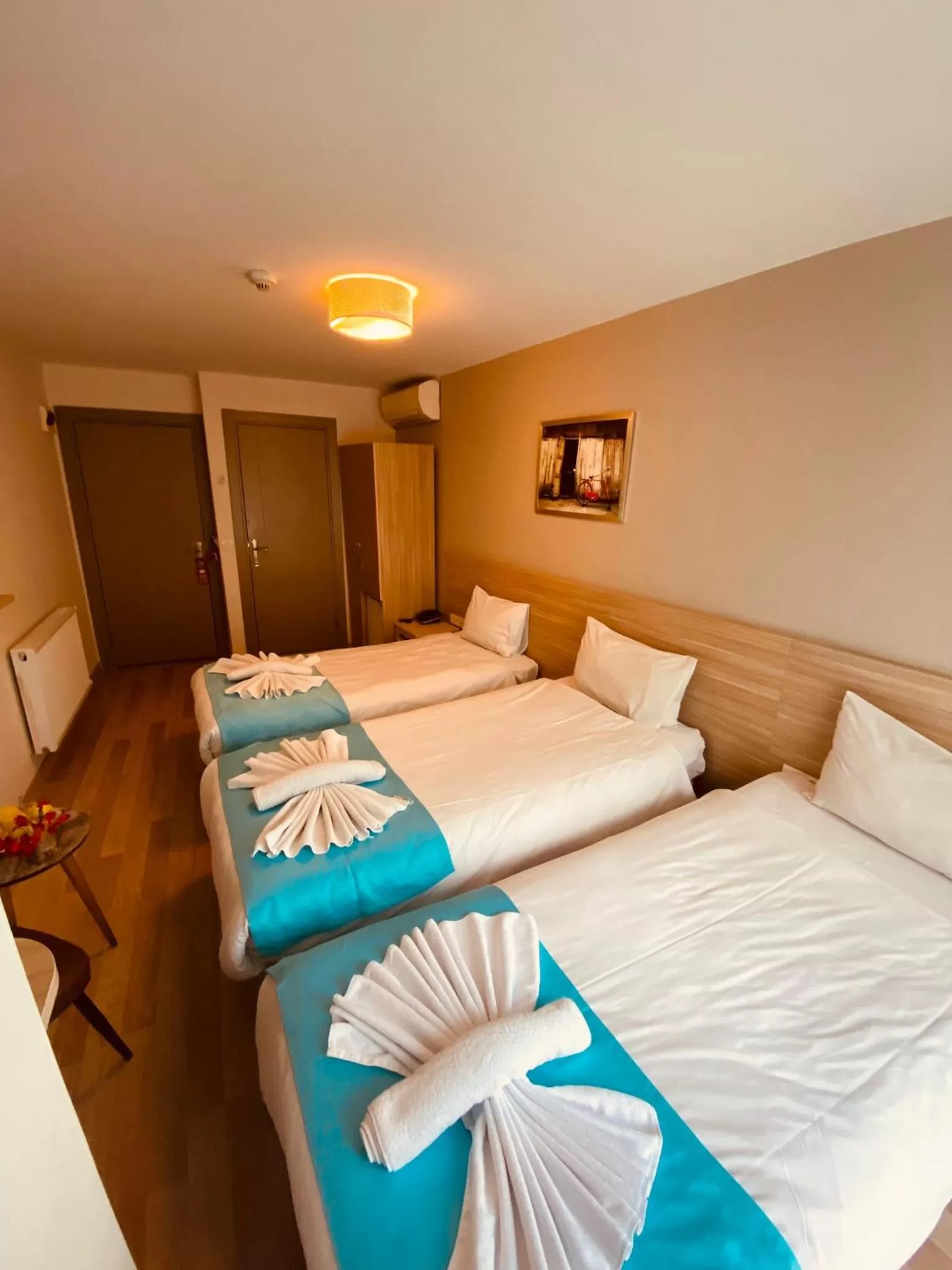 Photo of the whole room, Bed in Ottoman Luxury Hotel