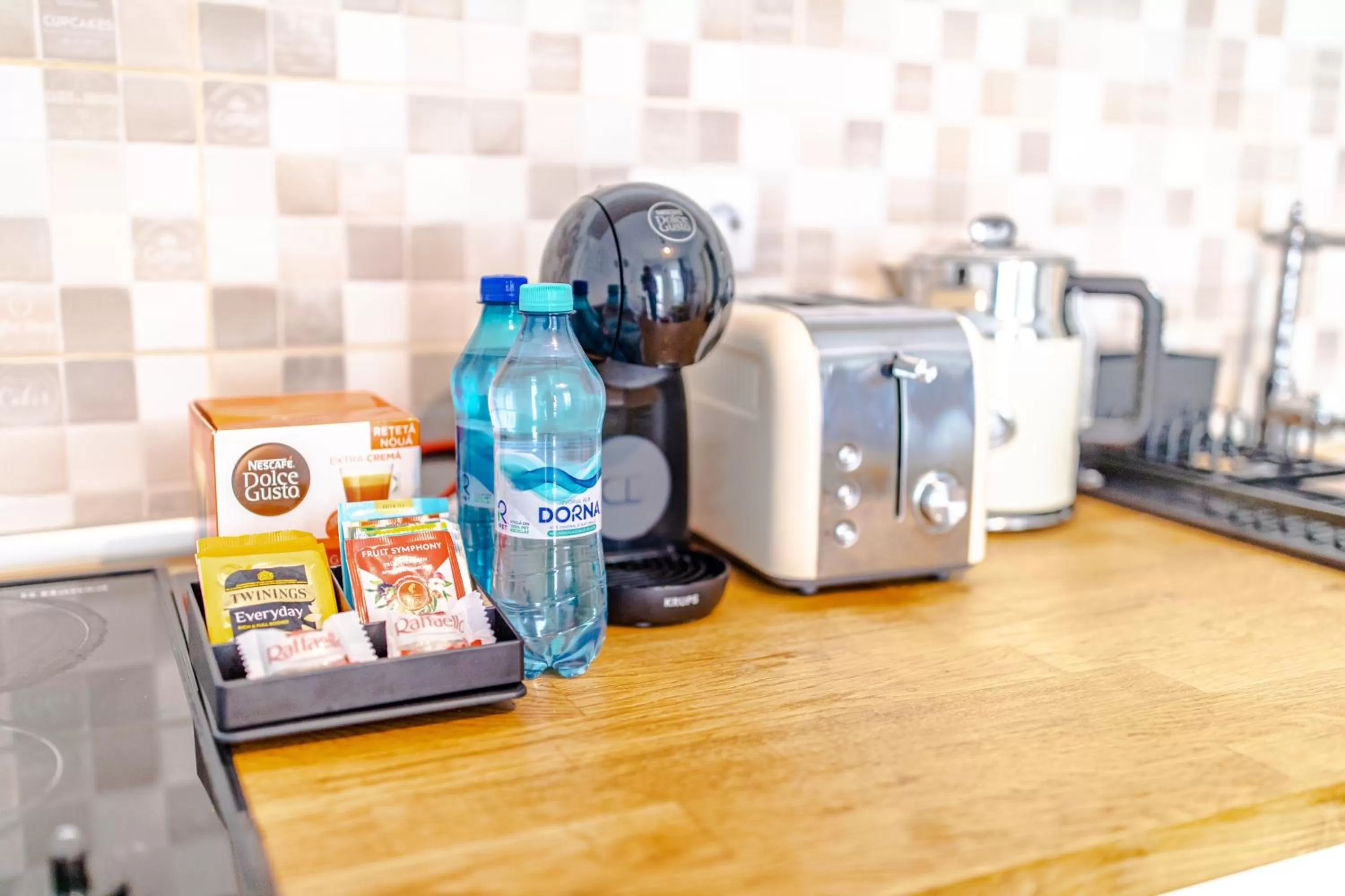 Coffee/tea facilities in ALBERT RESIDENCE with PARKING