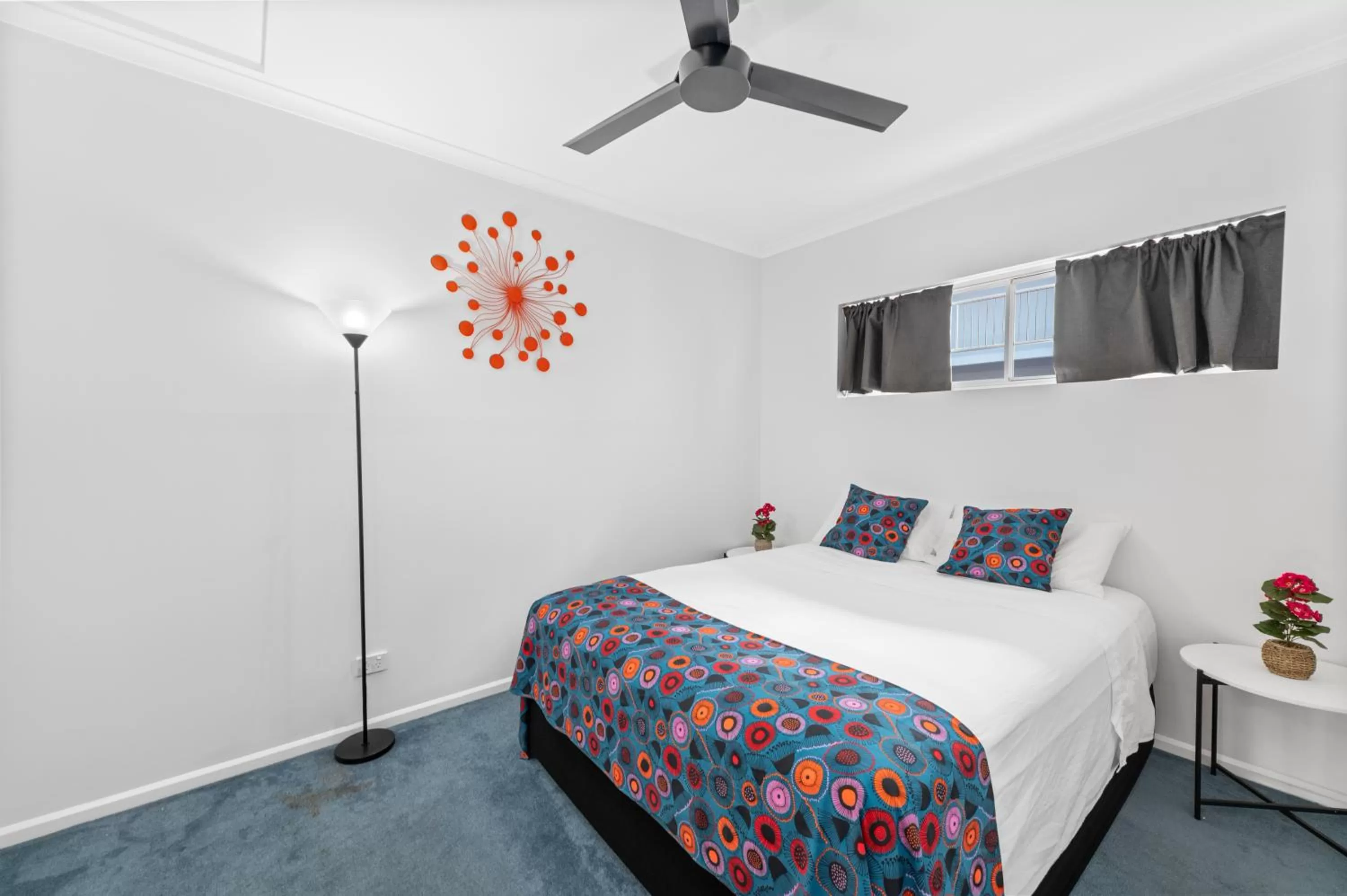 Bedroom, Bed in Villa Vaucluse Apartments