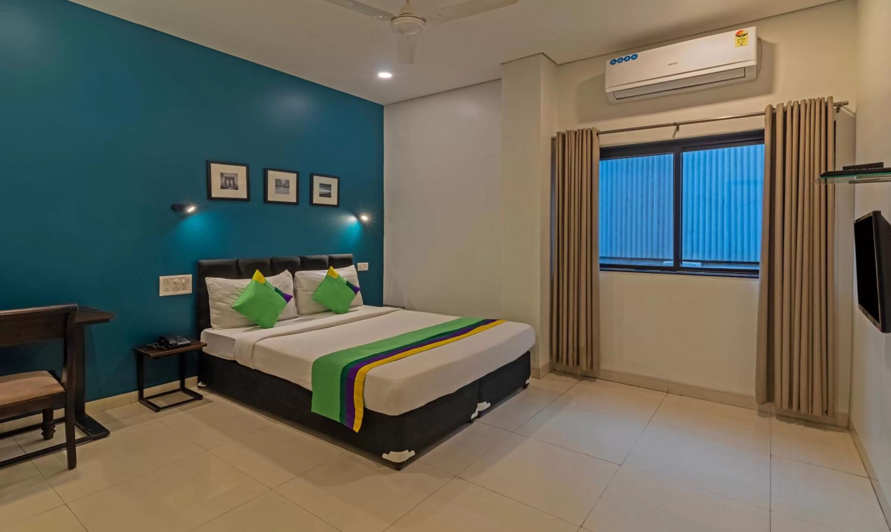 Bedroom, Bed in Treebo Tulip Comfort