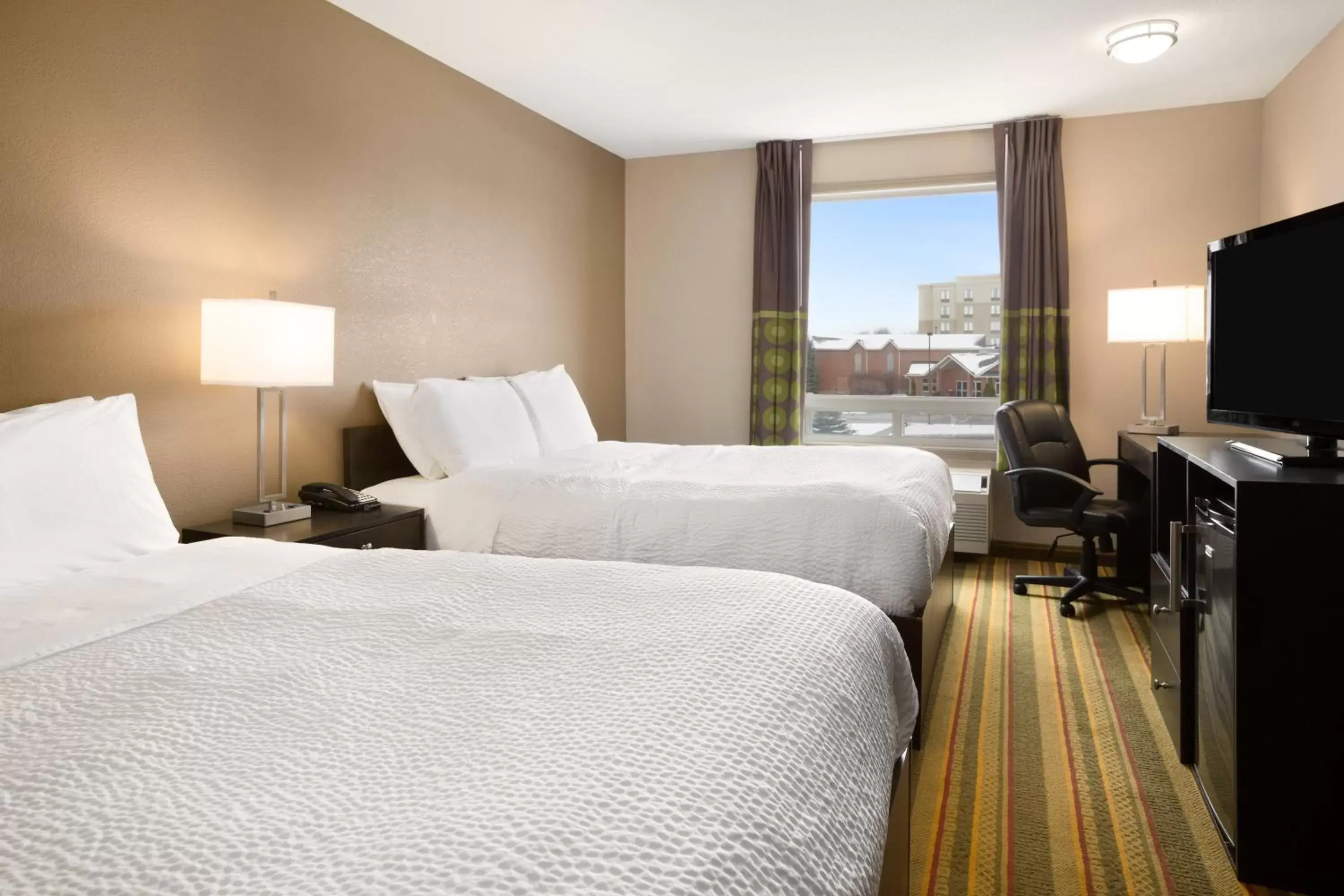 Queen Room with Two Queen Beds - Non-Smoking in Days Inn by Wyndham Woodstock Queen Room with Two Queen Beds - Non-Smoking in Days Inn by Wyndham Woodstock