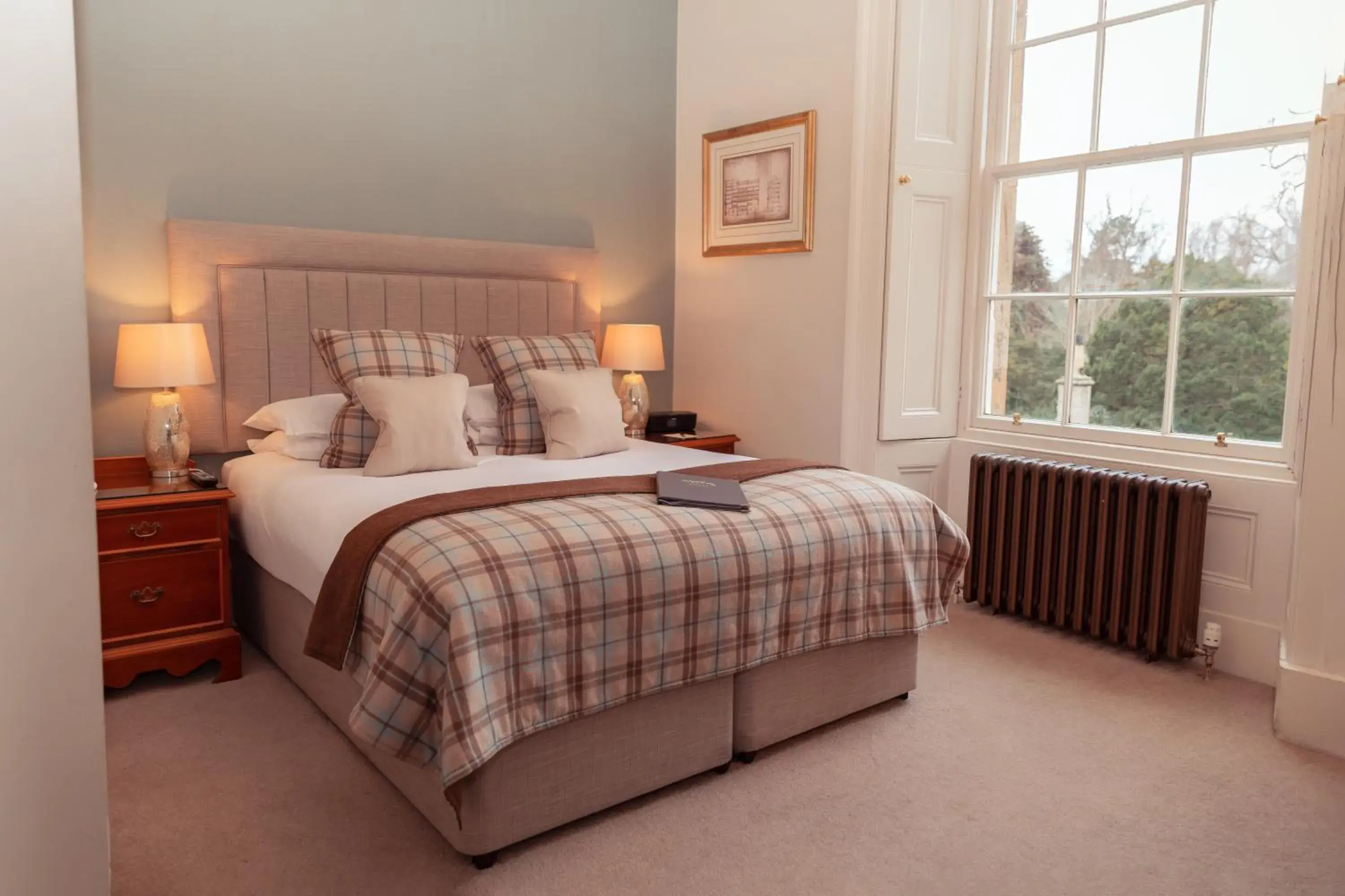 Classic Double Room in Carberry Tower Mansion House and Estate Classic Double Room in Carberry Tower Mansion House and Estate