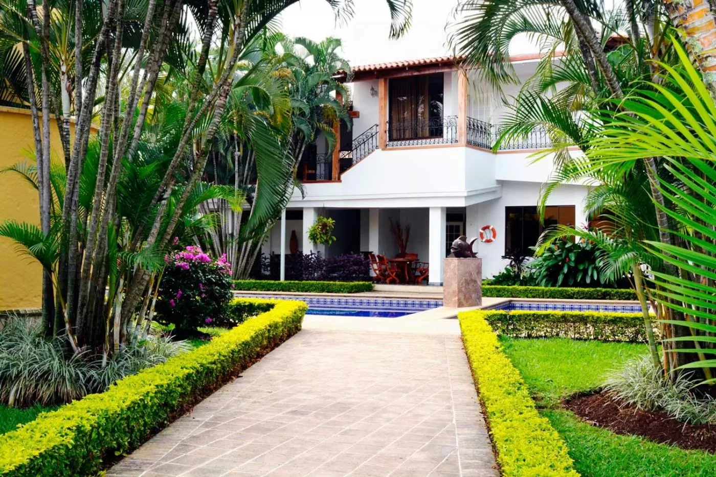 Garden, Property Building in Hotel Boutique Villa Casuarinas