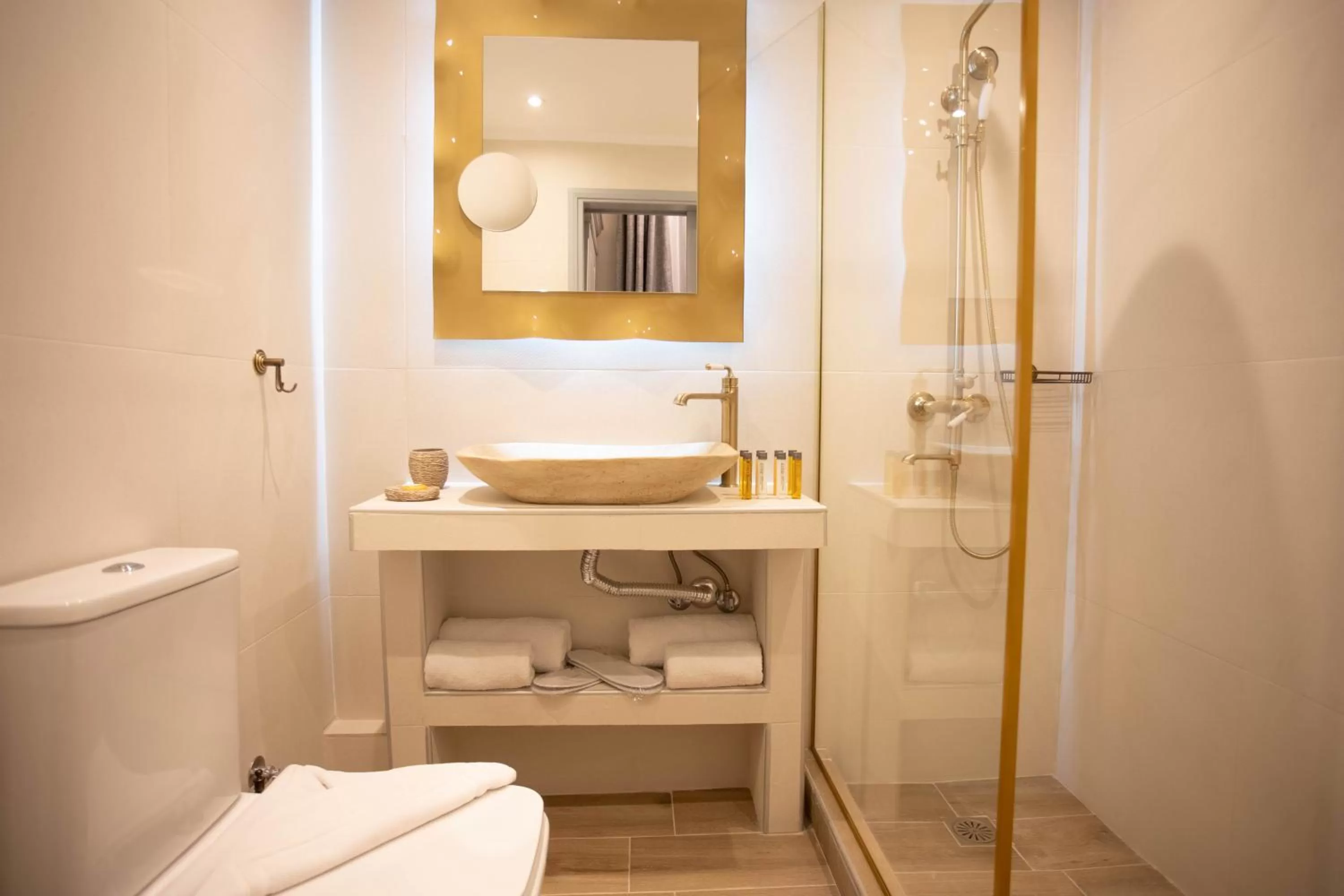 Bathroom in Pandrosos Divine Suites