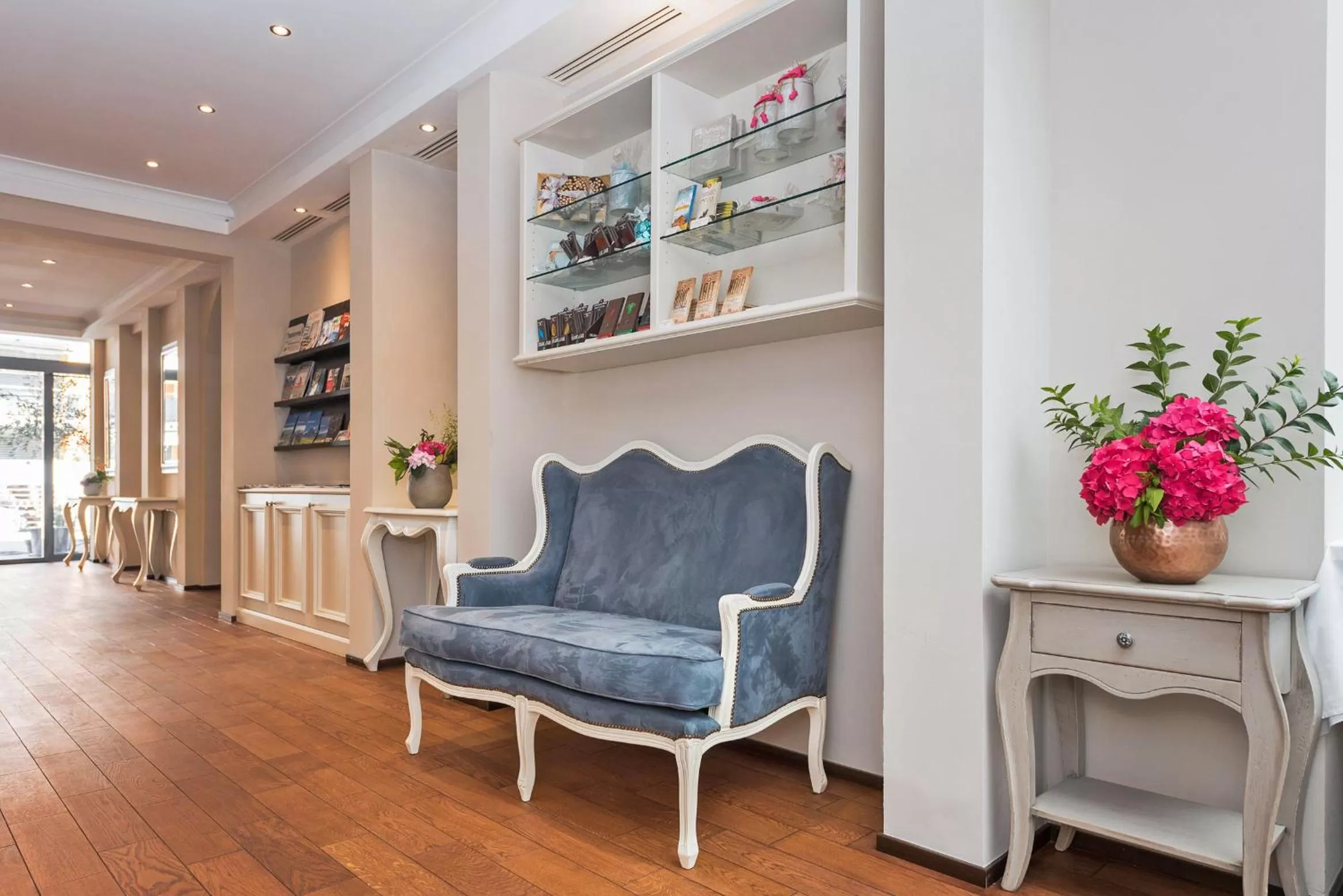 Lobby or reception in Boutique & Business Hotel La Tureta