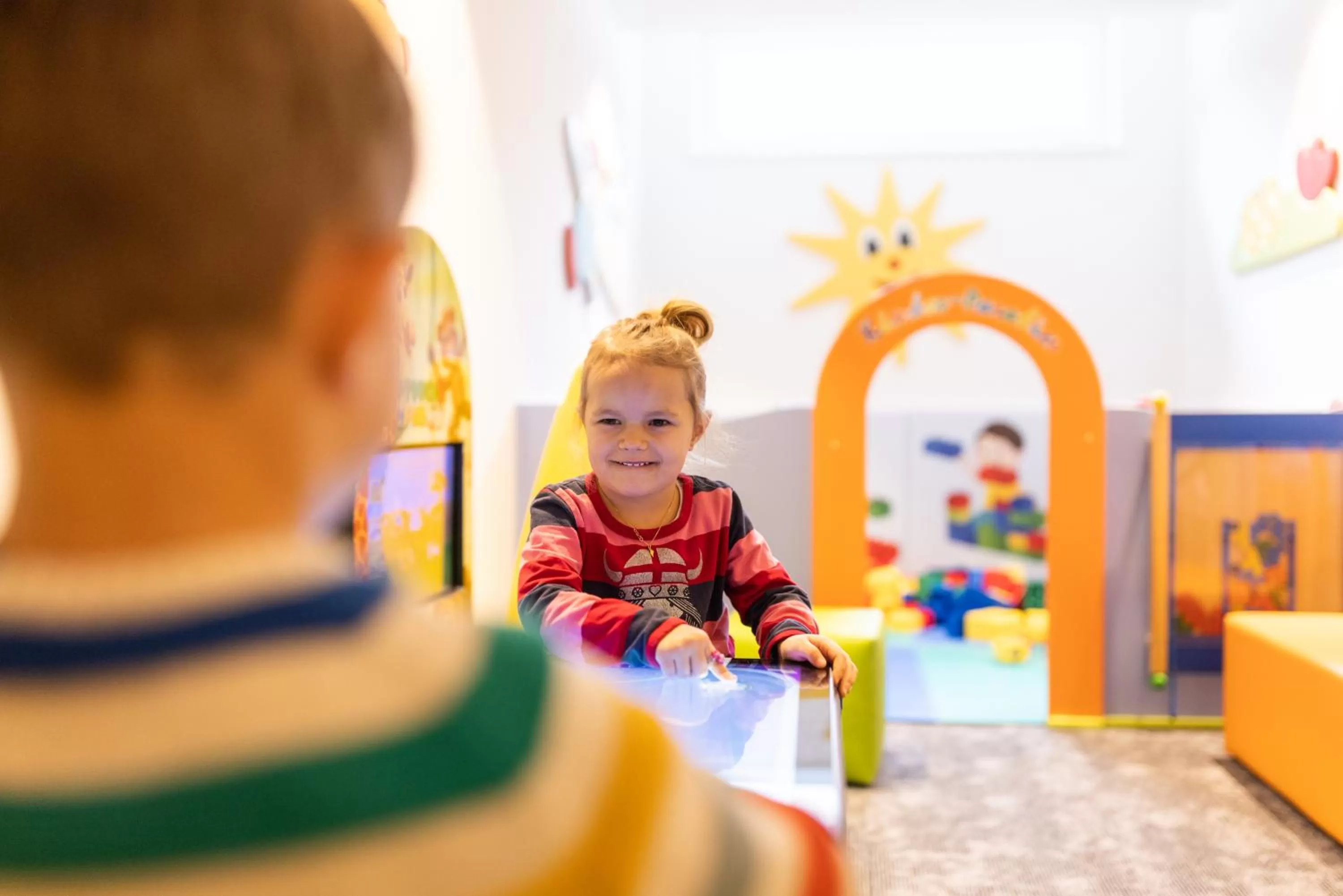 children in Der WALZL