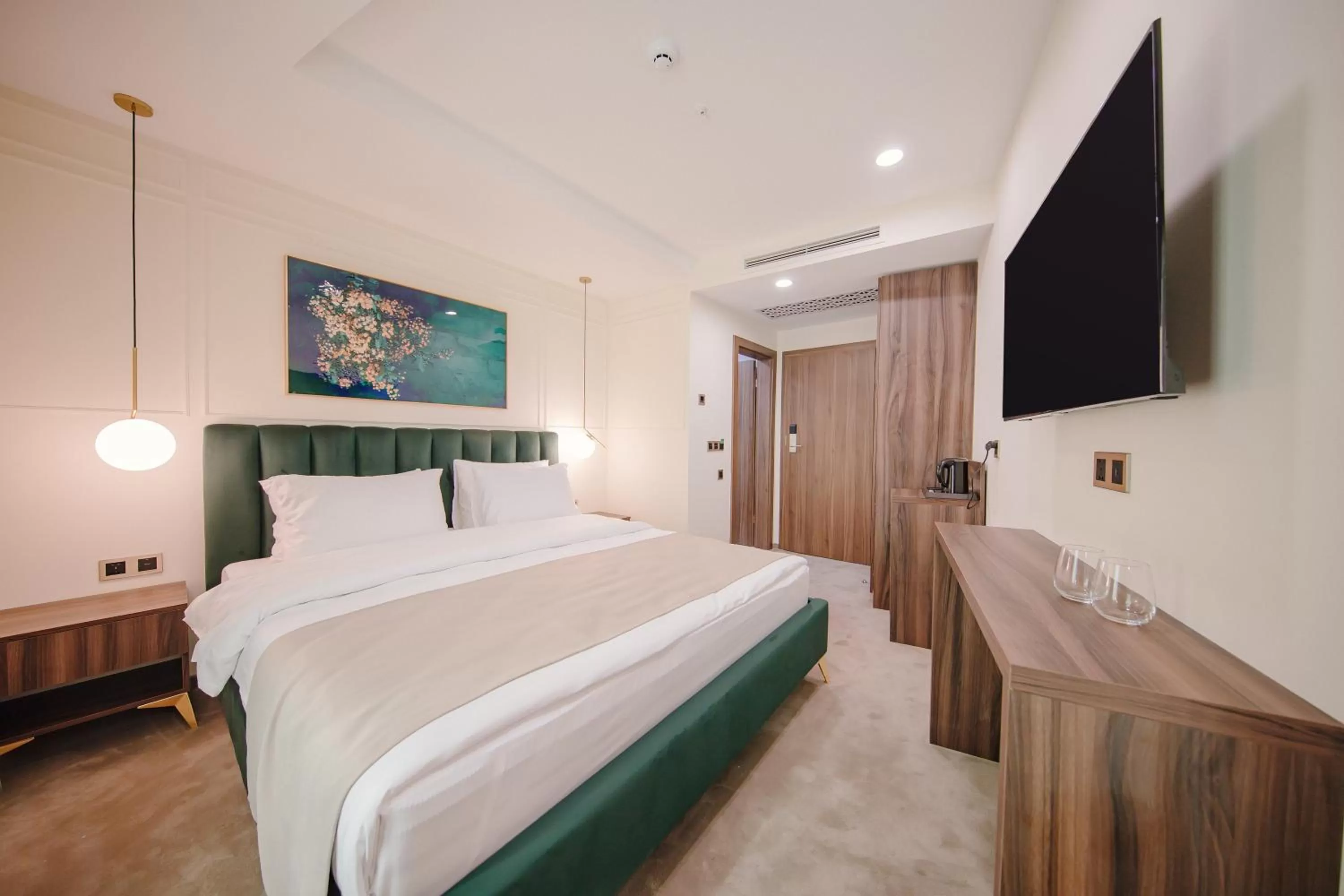 Photo of the whole room, Bed in Orden Hotel