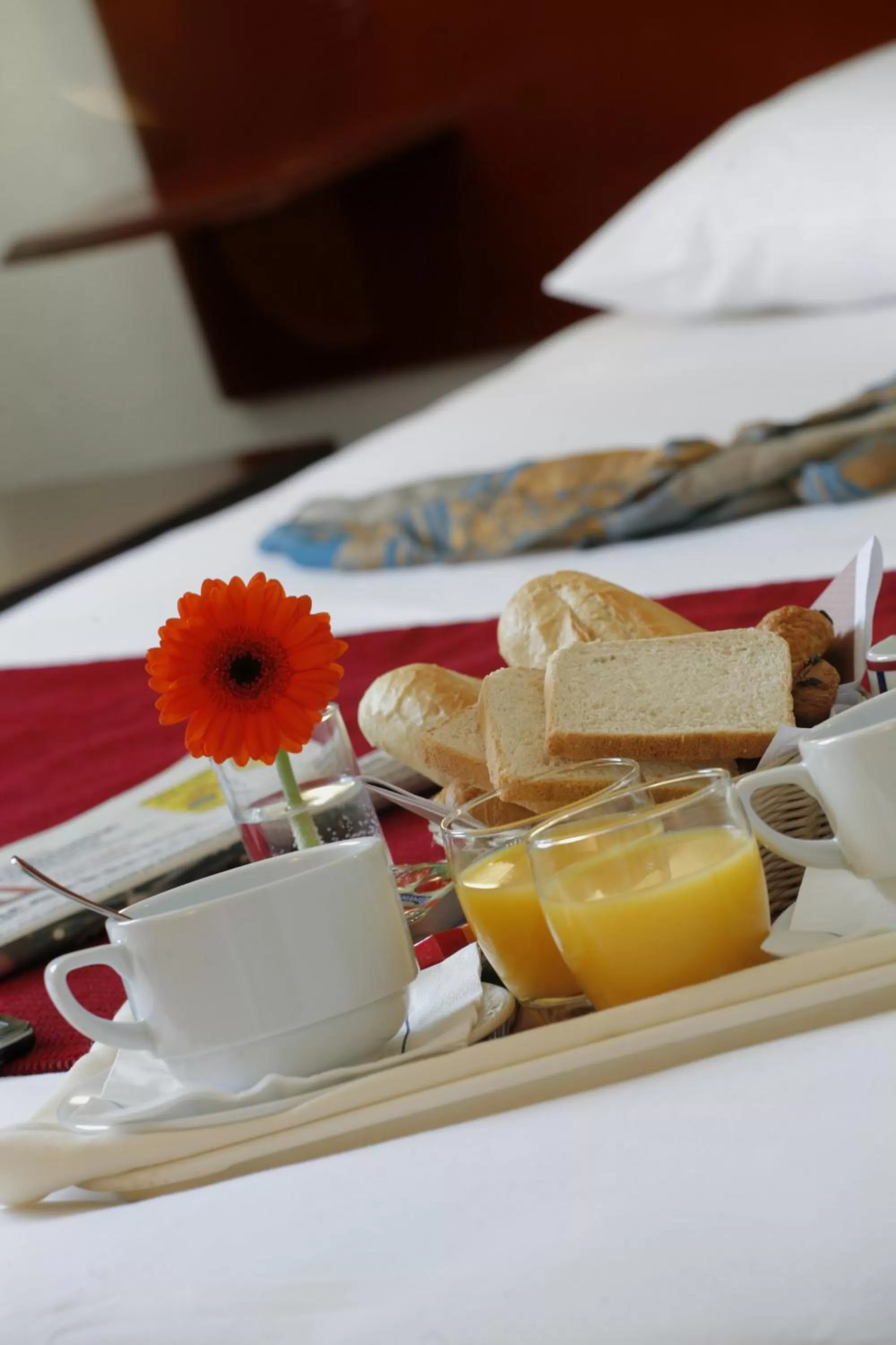 Food and drinks in The Originals City, Hôtel Les Bruyères, Dax Nord