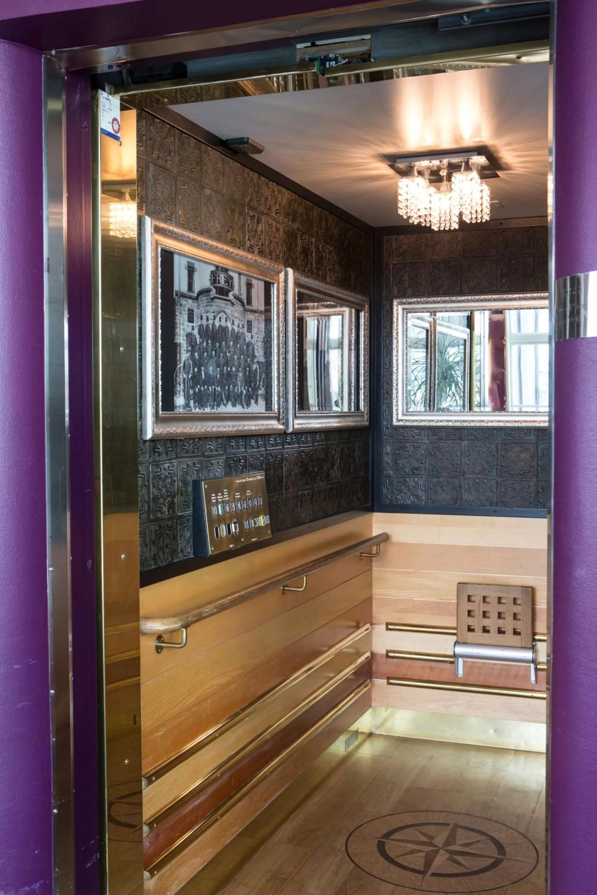 Lobby or reception in Freys Hotel