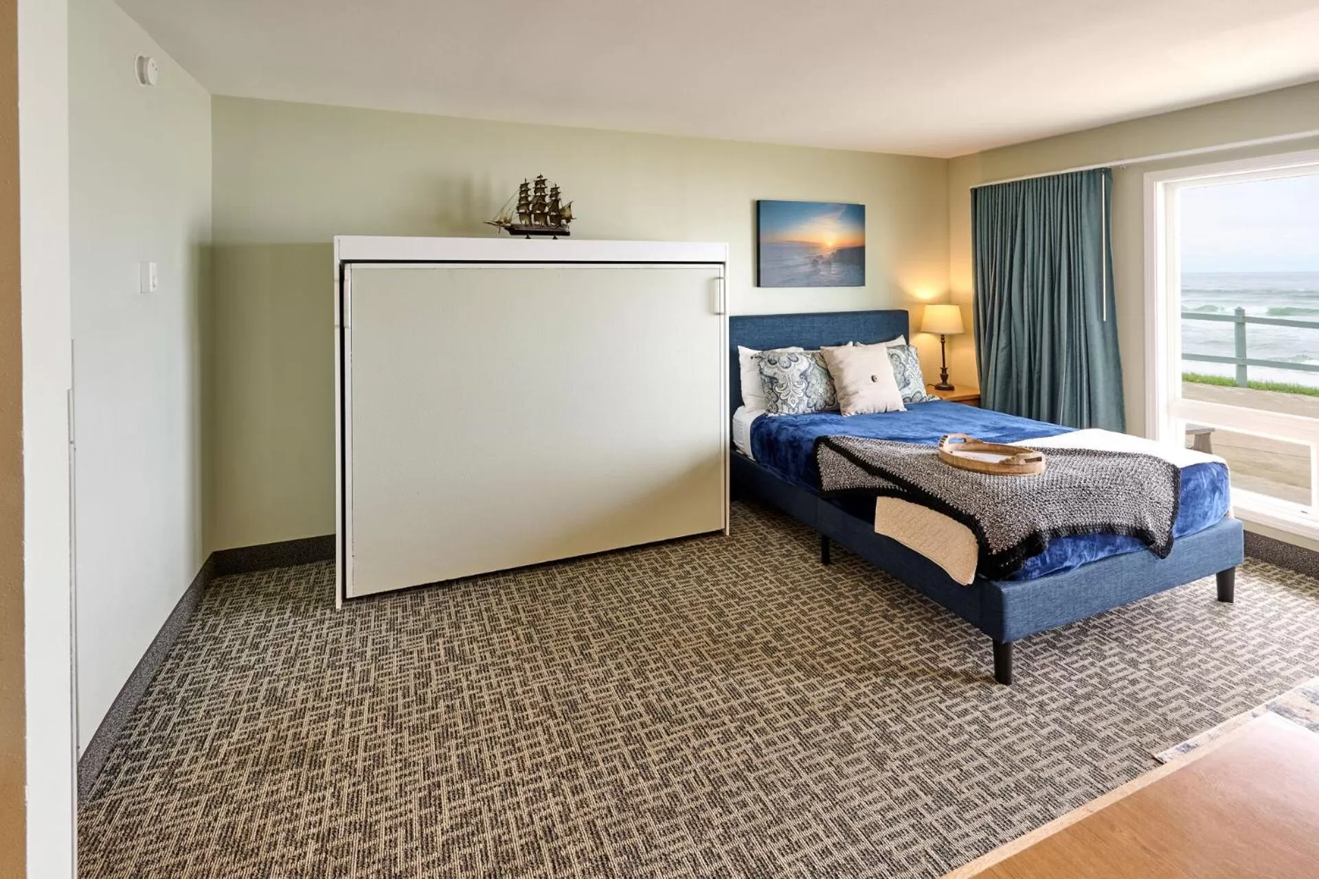 Bed in D Sands Rentals