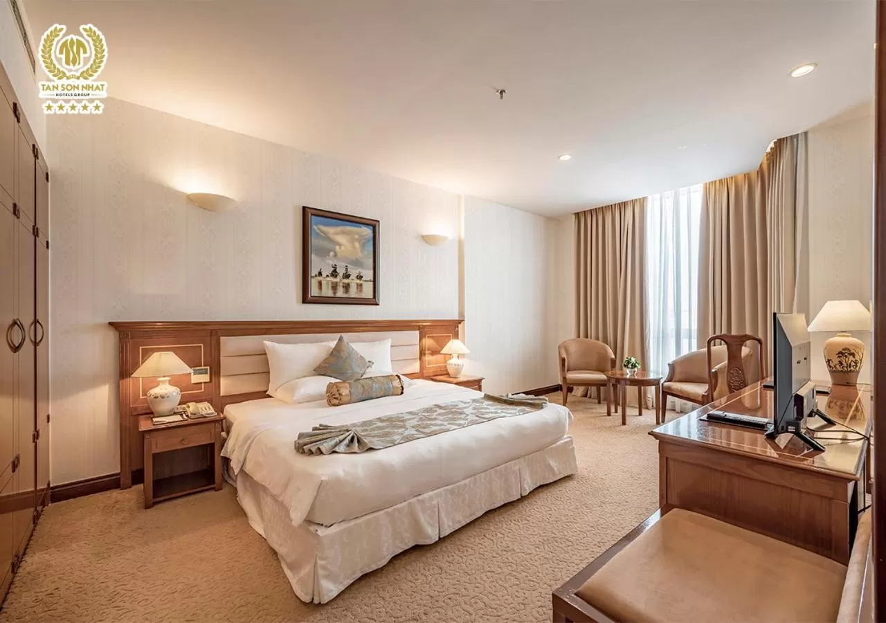 Bed in Tan Son Nhat Saigon Hotel