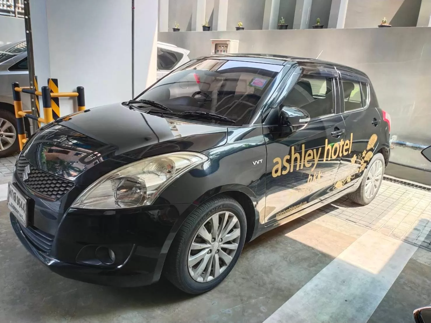 shuttle in ashley hotel bkk